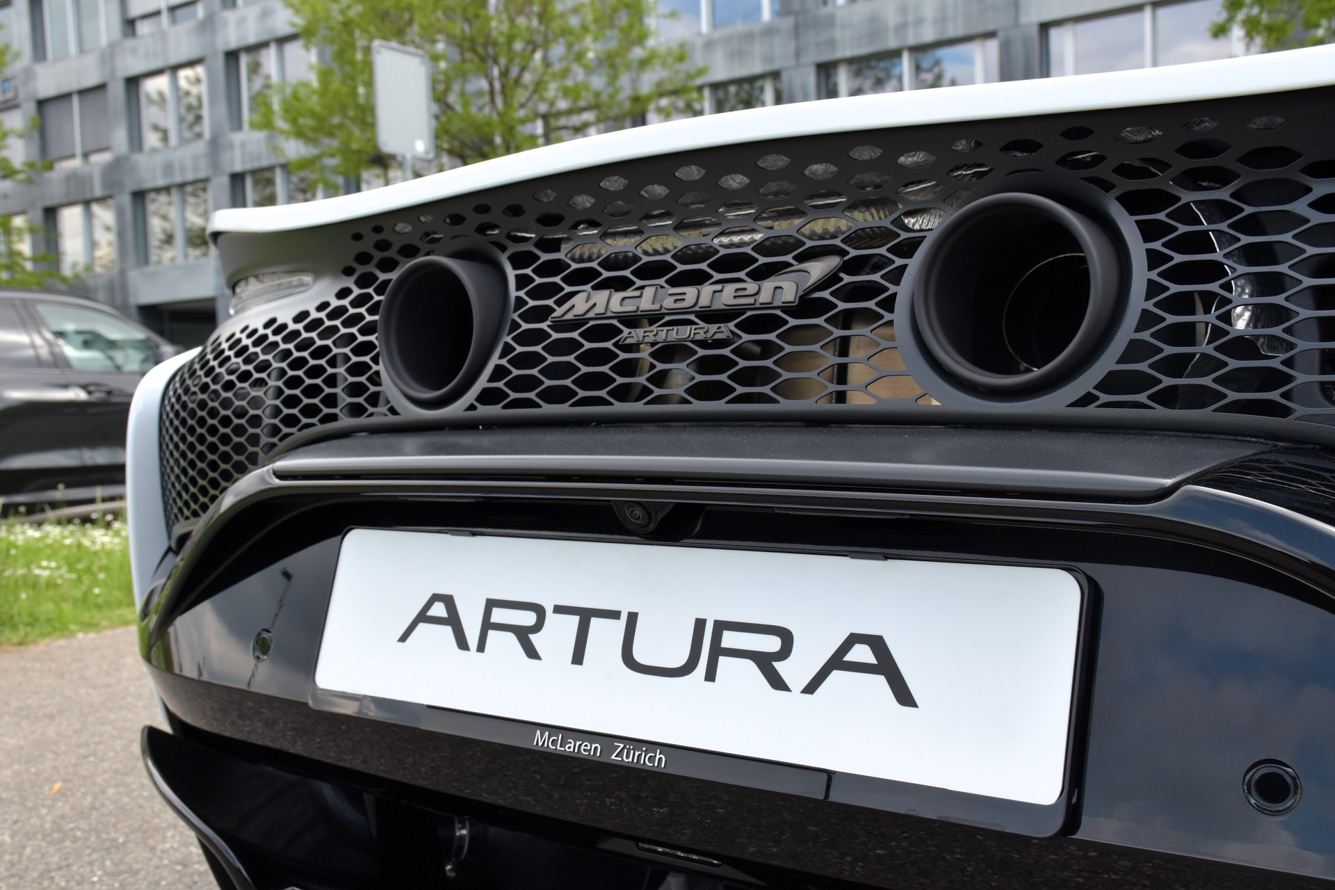 McLAREN ARTURA SPIDER MY25 Performance 3.0 V6 Plug-in Hybrid SSG-image-17