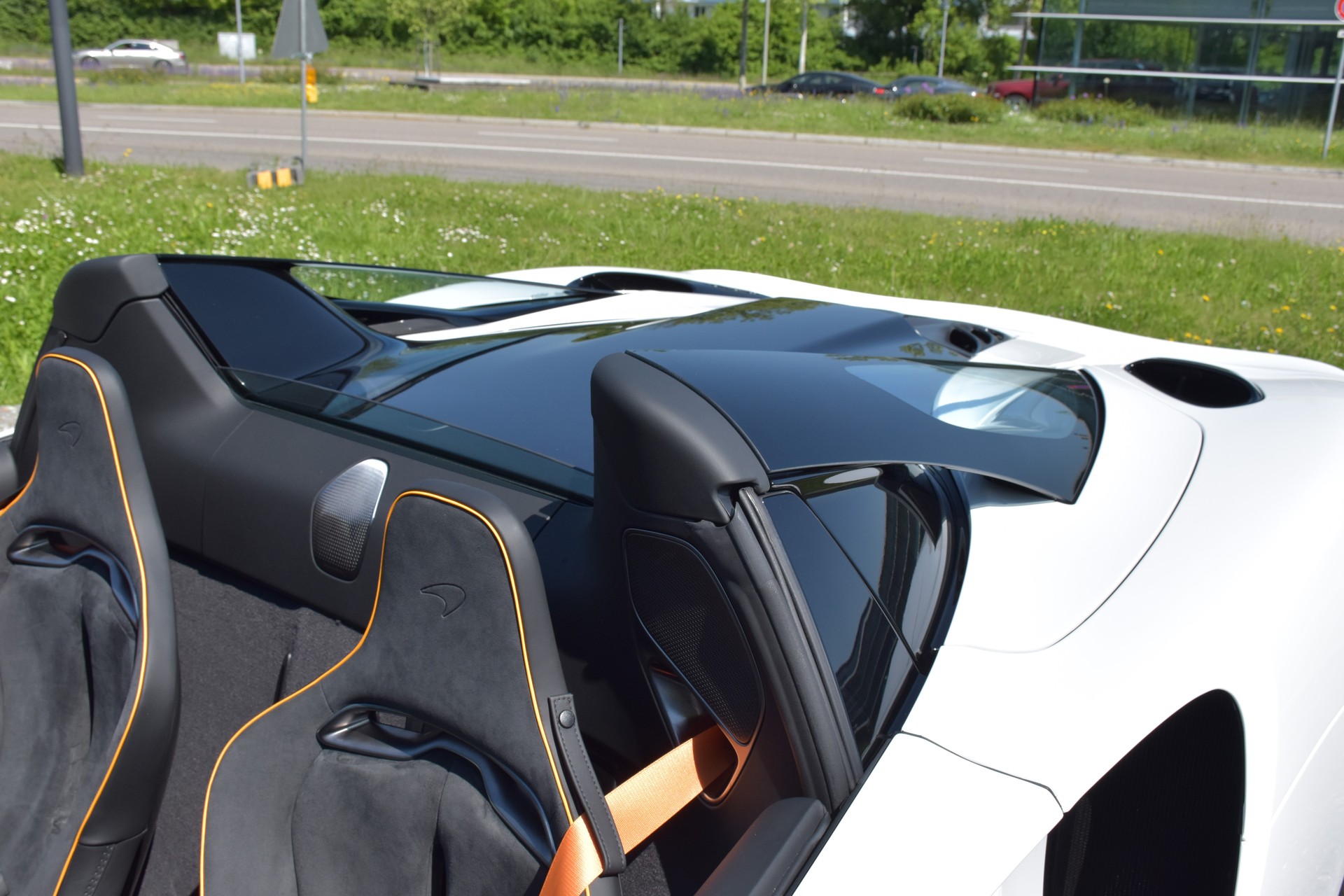 McLAREN ARTURA SPIDER MY25 Performance 3.0 V6 Plug-in Hybrid SSG-image-15