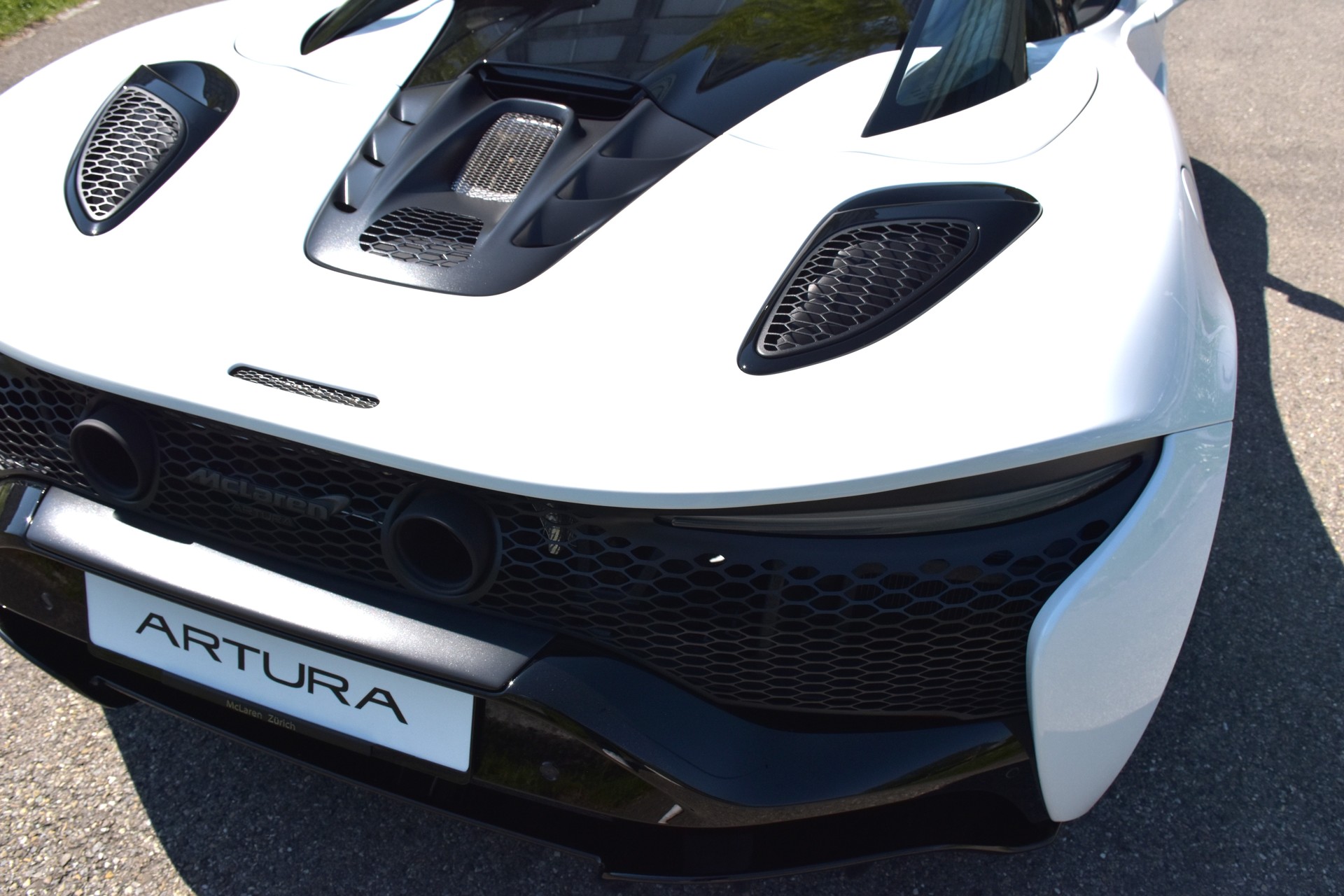 McLAREN ARTURA SPIDER MY25 Performance 3.0 V6 Plug-in Hybrid SSG-image-18