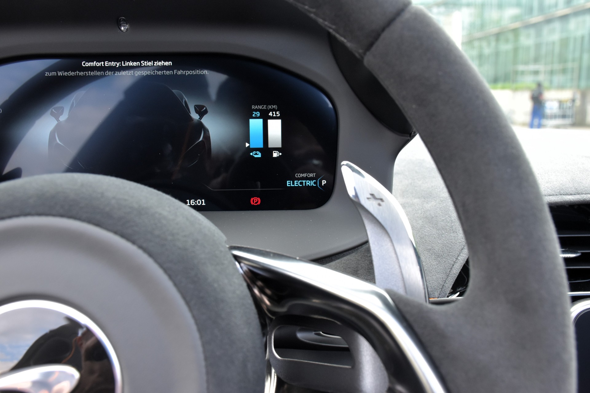 McLAREN ARTURA SPIDER MY25 Performance 3.0 V6 Plug-in Hybrid SSG-image-24