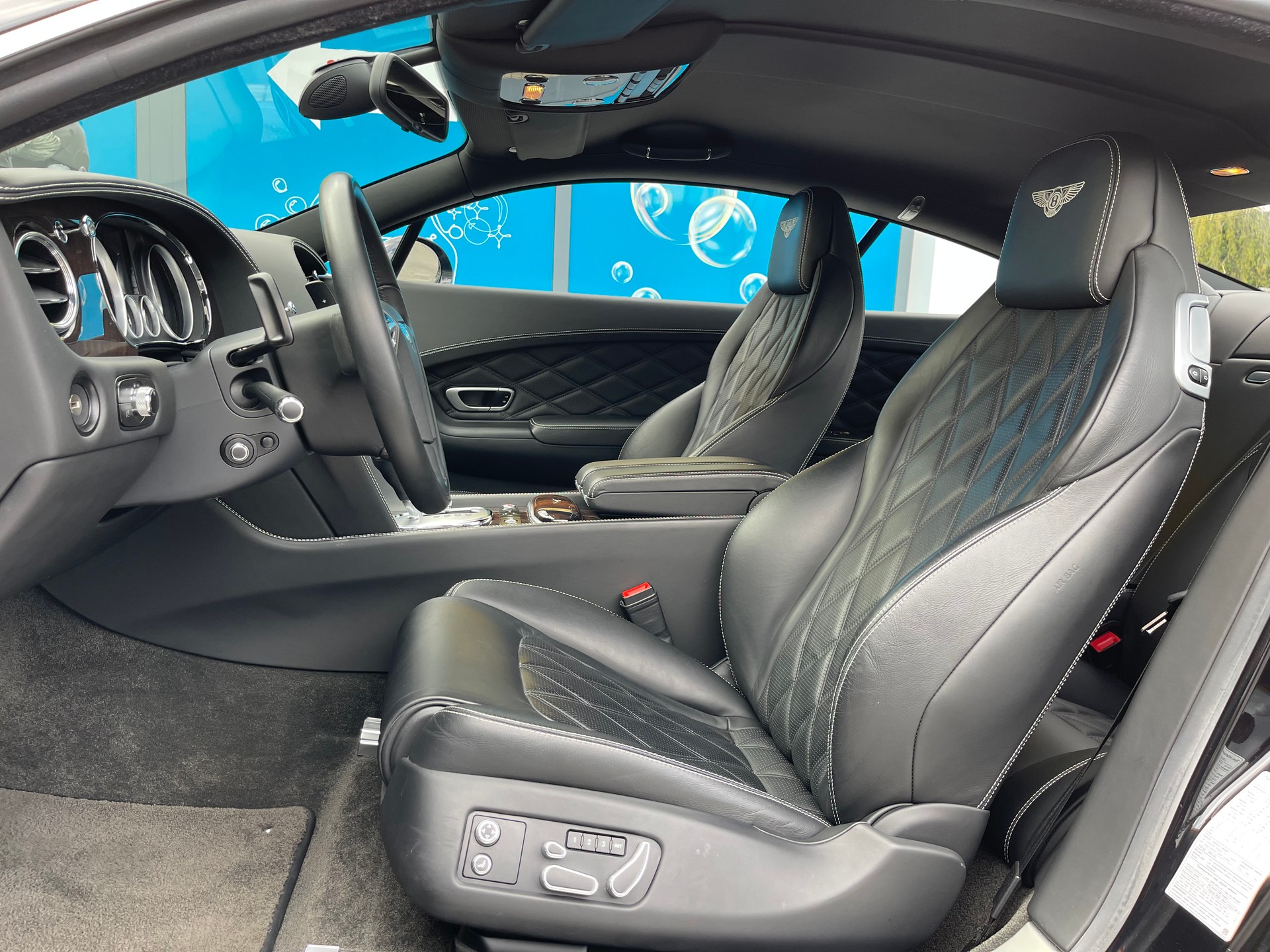 BENTLEY Continental GTC 4.0 V8-image-7