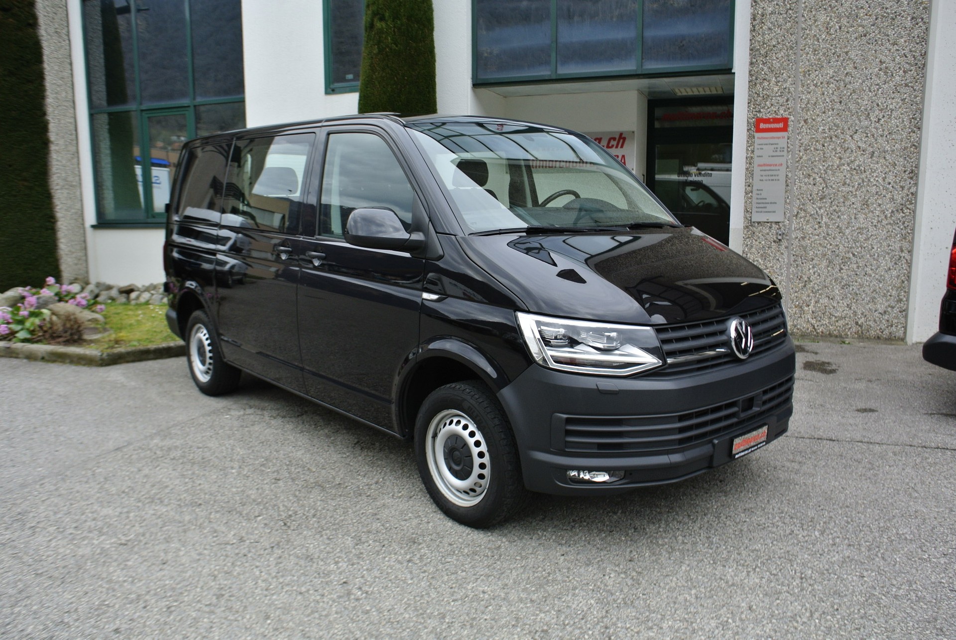 VW T6 2.0 TDI DSG-showroom-element-2