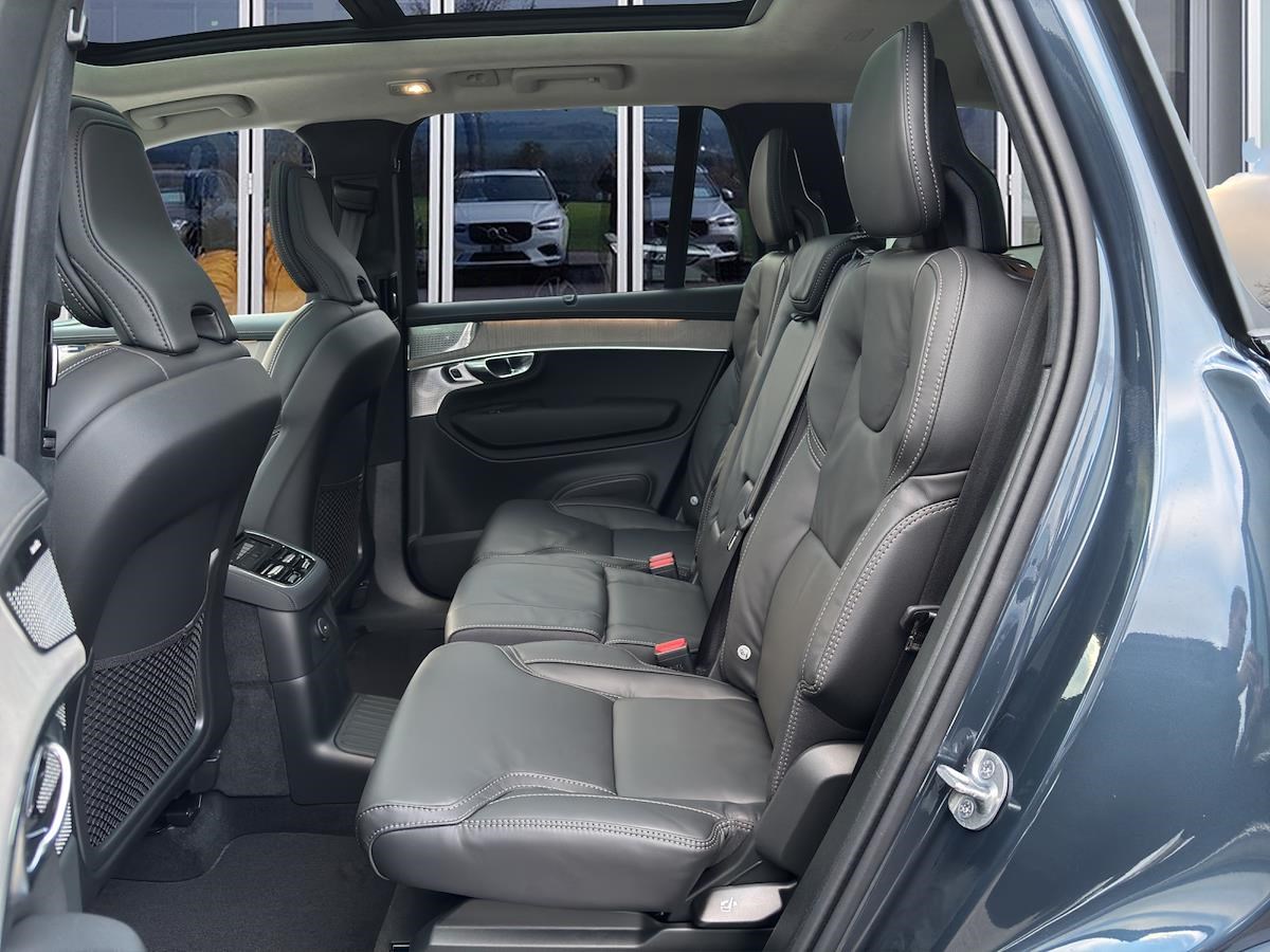 VOLVO XC90 2.0 T8 TE Ultra Dark eAWD-image-7