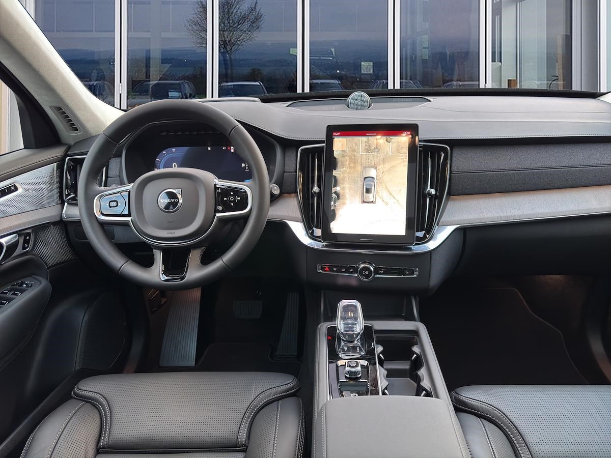 VOLVO XC90 2.0 T8 TE Ultra Dark eAWD-image-10