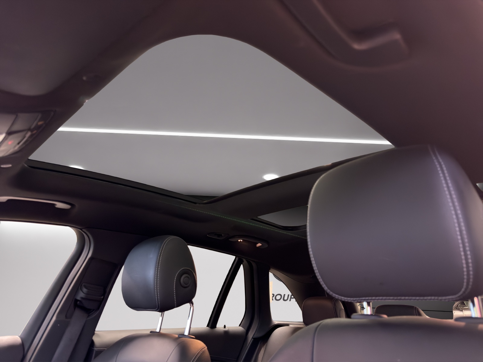 Image MERCEDES-BENZ GLC-300 GLC 300 e AMG Line Plus 4Matic 9G-Tronic