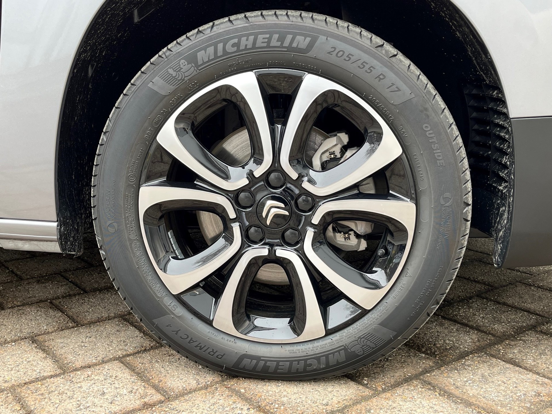 CITROEN e-Berlingo Shine-image-11