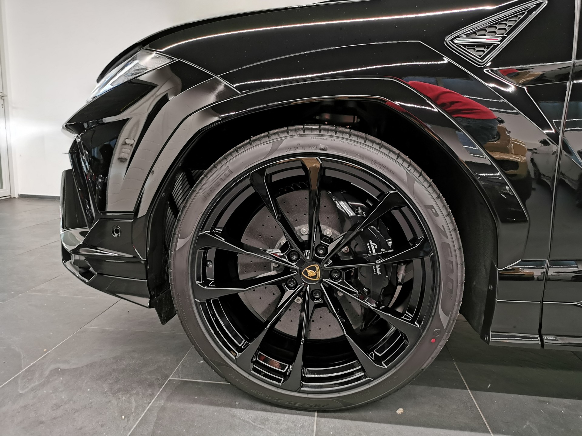 LAMBORGHINI S Urus S Performance Facelift CH-AUTO neueste Generation 666 PS Leasing ab 3.99%🇨đź‡-image-15