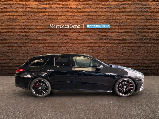 MERCEDES-BENZ CLA SB 200 AMG Line 7G-showroom-element-2