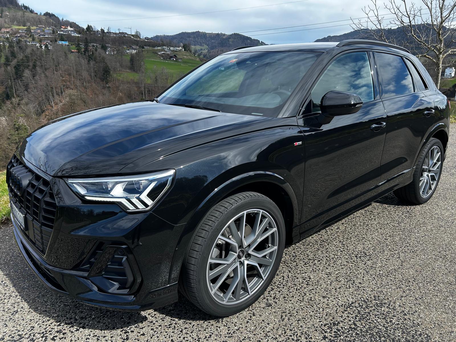 AUDI Q3 40 TDI S line quattro S-tronic