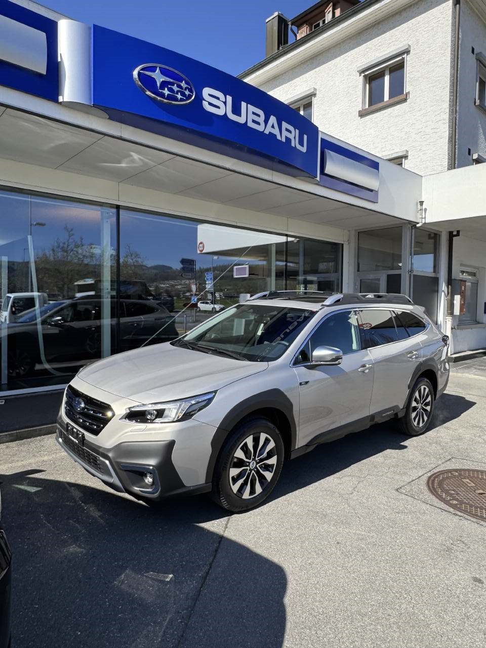 SUBARU Outback 2.5i 30th Anniversary Edition-image-2