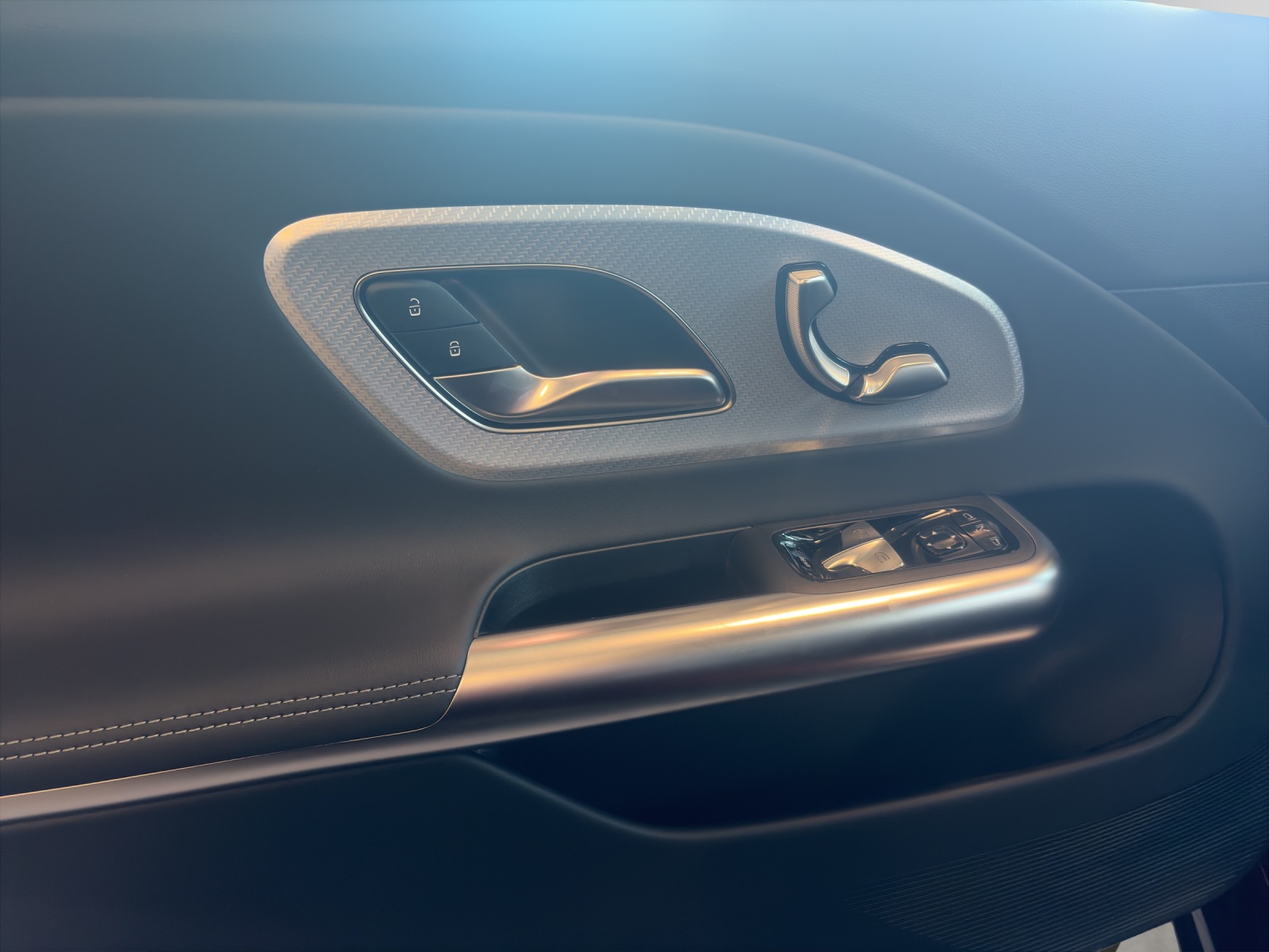 Image MERCEDES-BENZ CLA-200 CLA 200 8G-DCT 4Matic