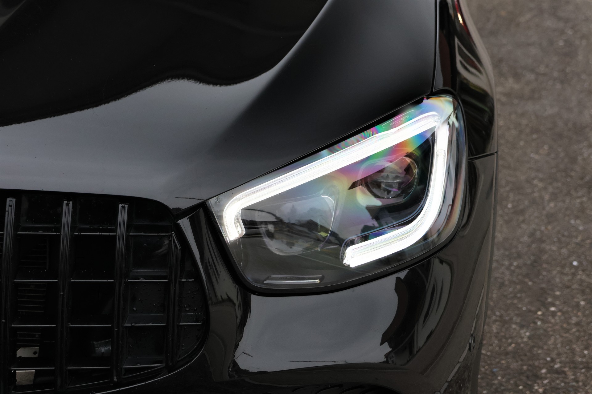 MERCEDES-BENZ GLC Coupé 300 AMG Line 4Matic 9G-Tronic (CH) + 2.4T AHK-showroom-element-1