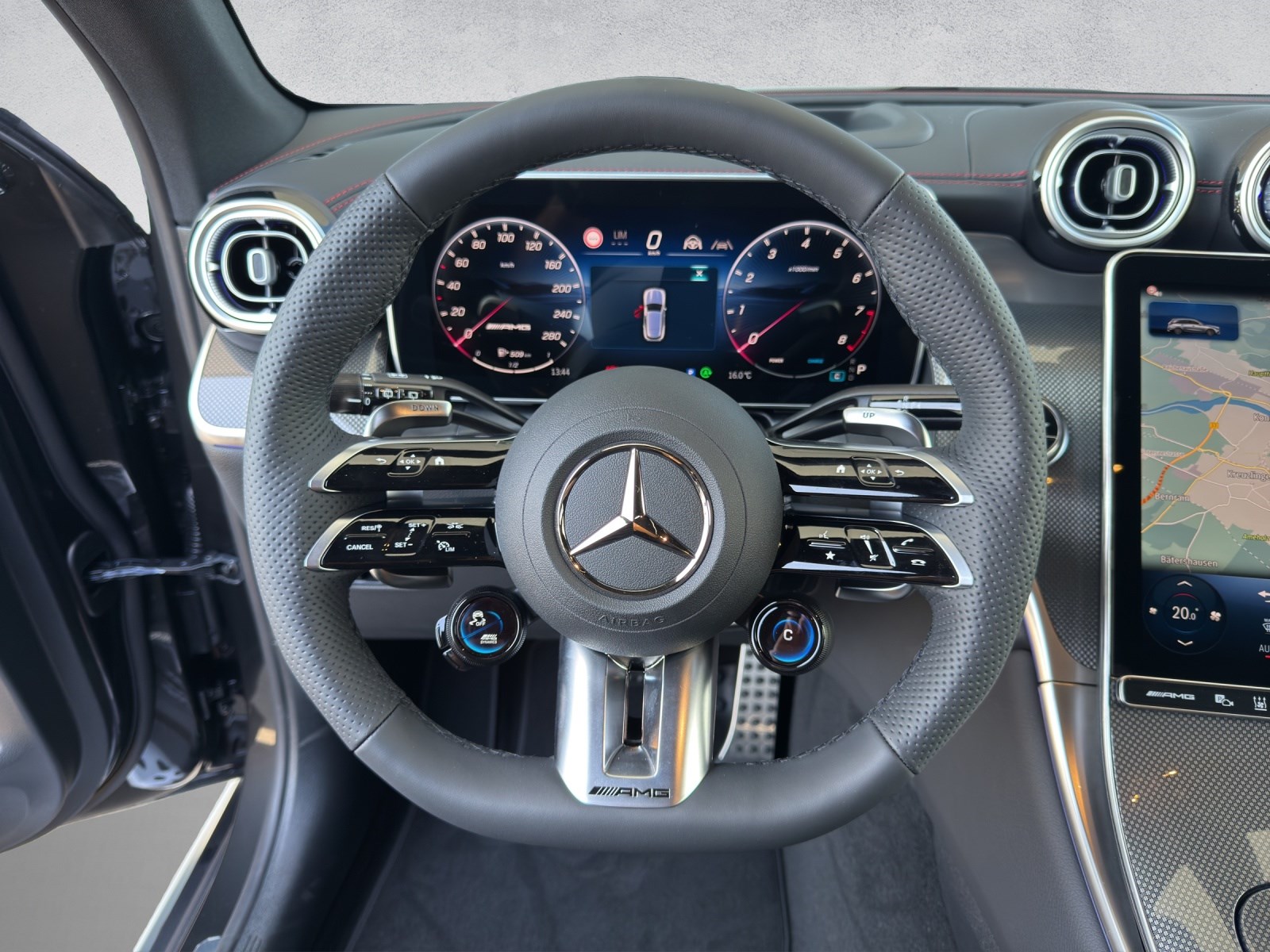 MERCEDES-BENZ GLC 43 AMG 4Matic Executive Edition-image-11