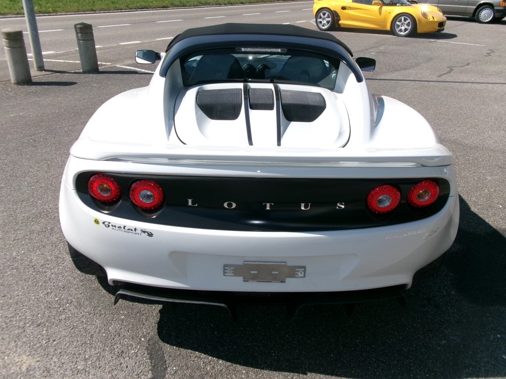 LOTUS Elise Sport 220-image-6