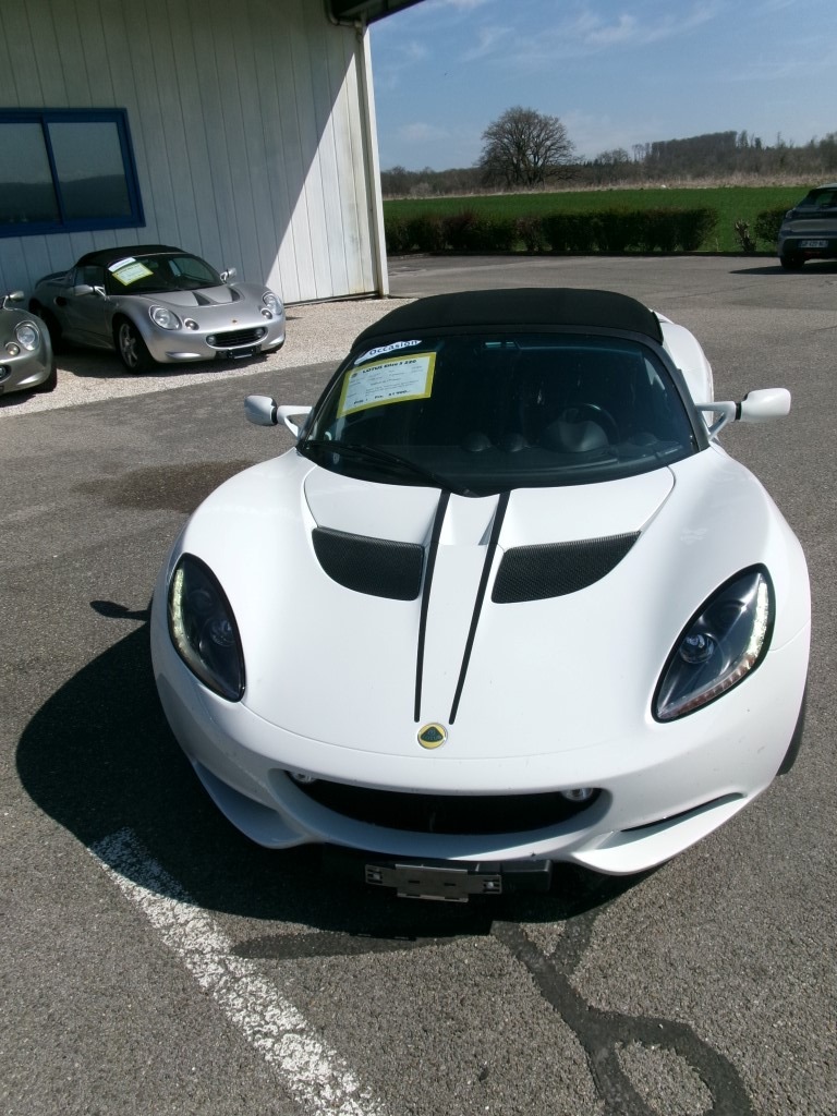 LOTUS Elise Sport 220-image-1