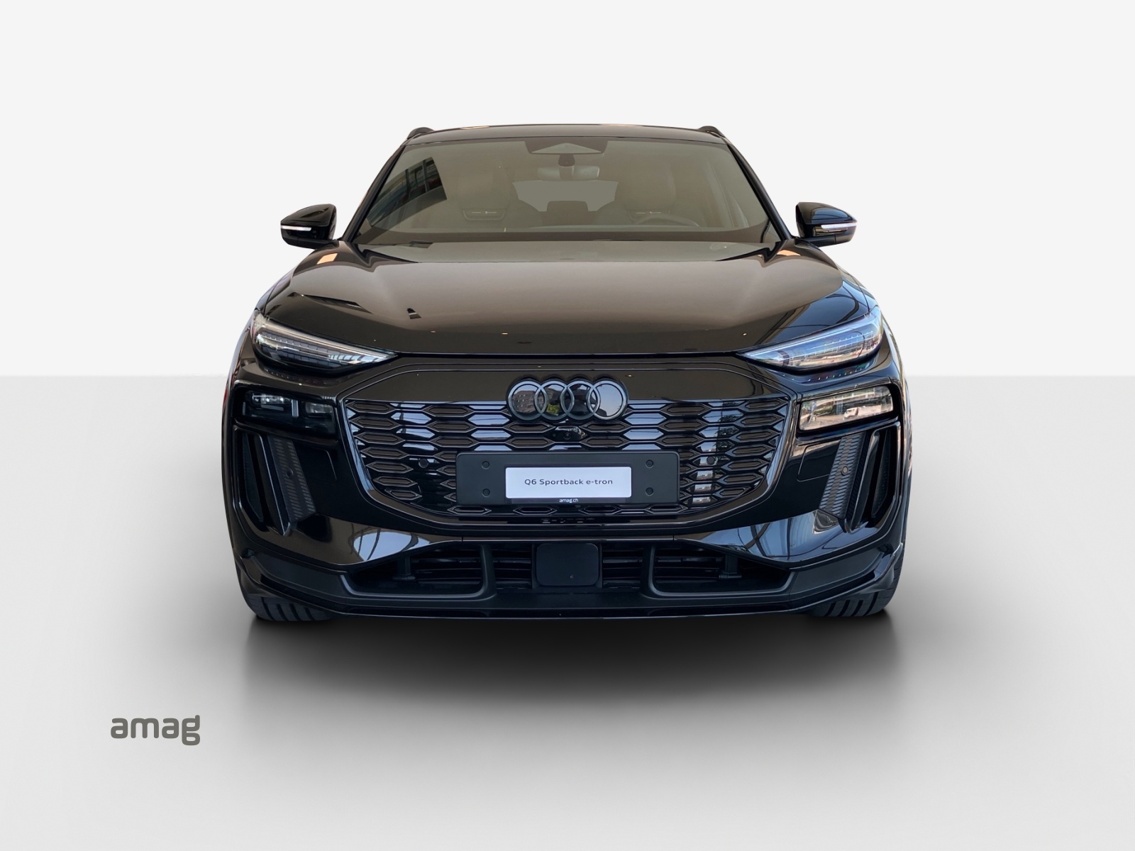 AUDI Q6 Sportback e-tron quattro-image-6