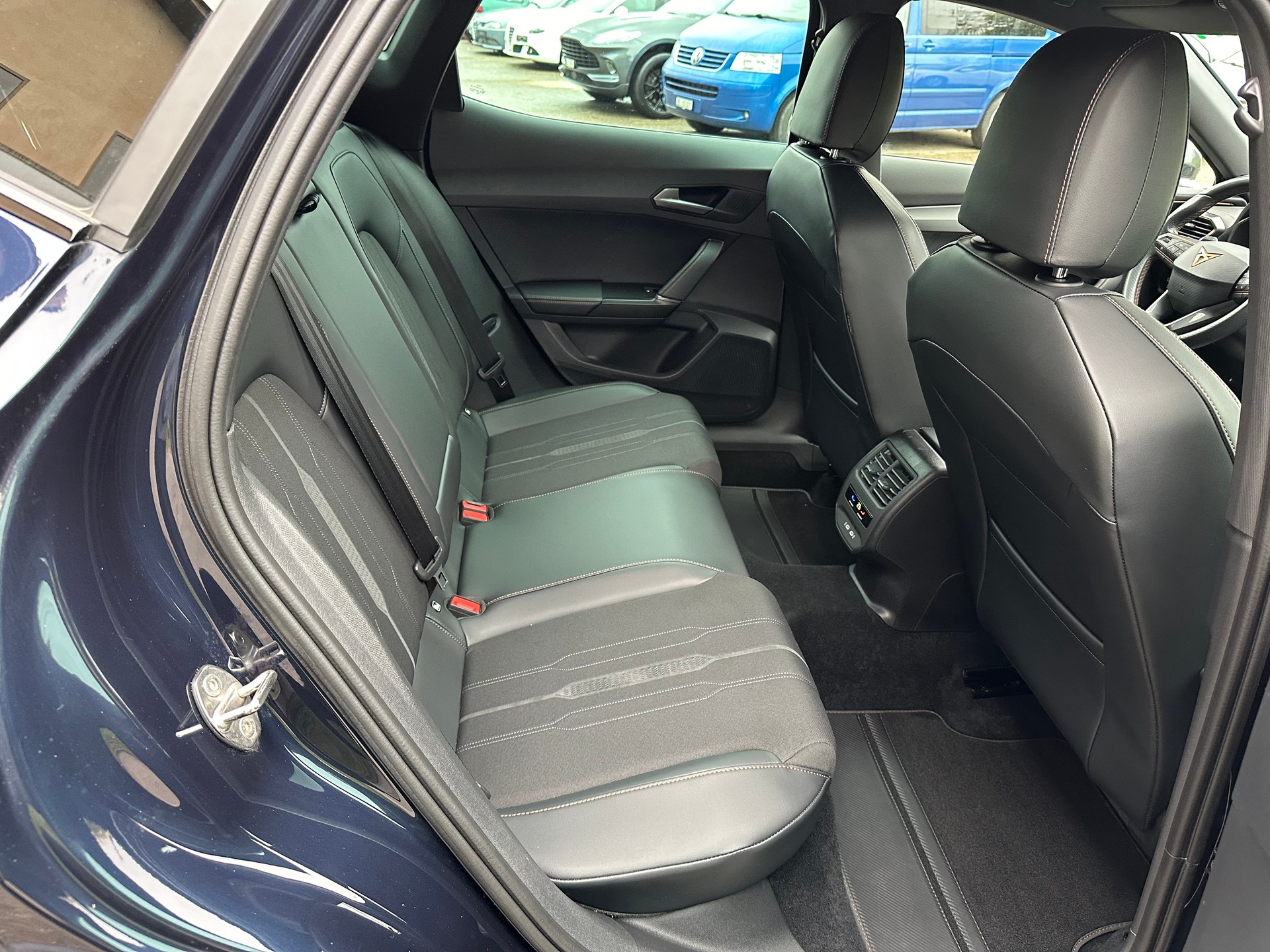 CUPRA Formentor 1.5 TSI Inicio DSG-image-15