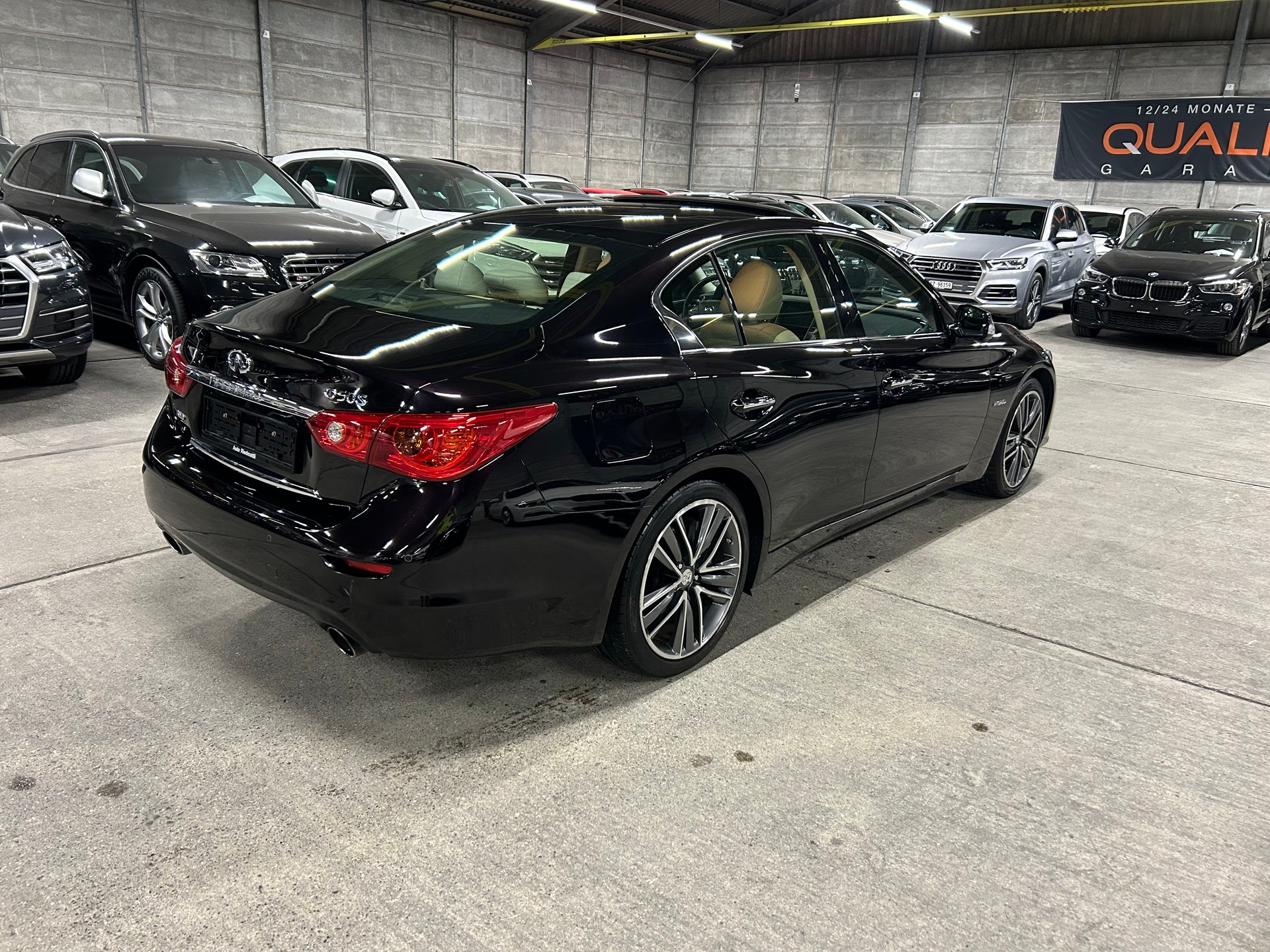 INFINITI Q50S 35h AWD Automatic-image-3