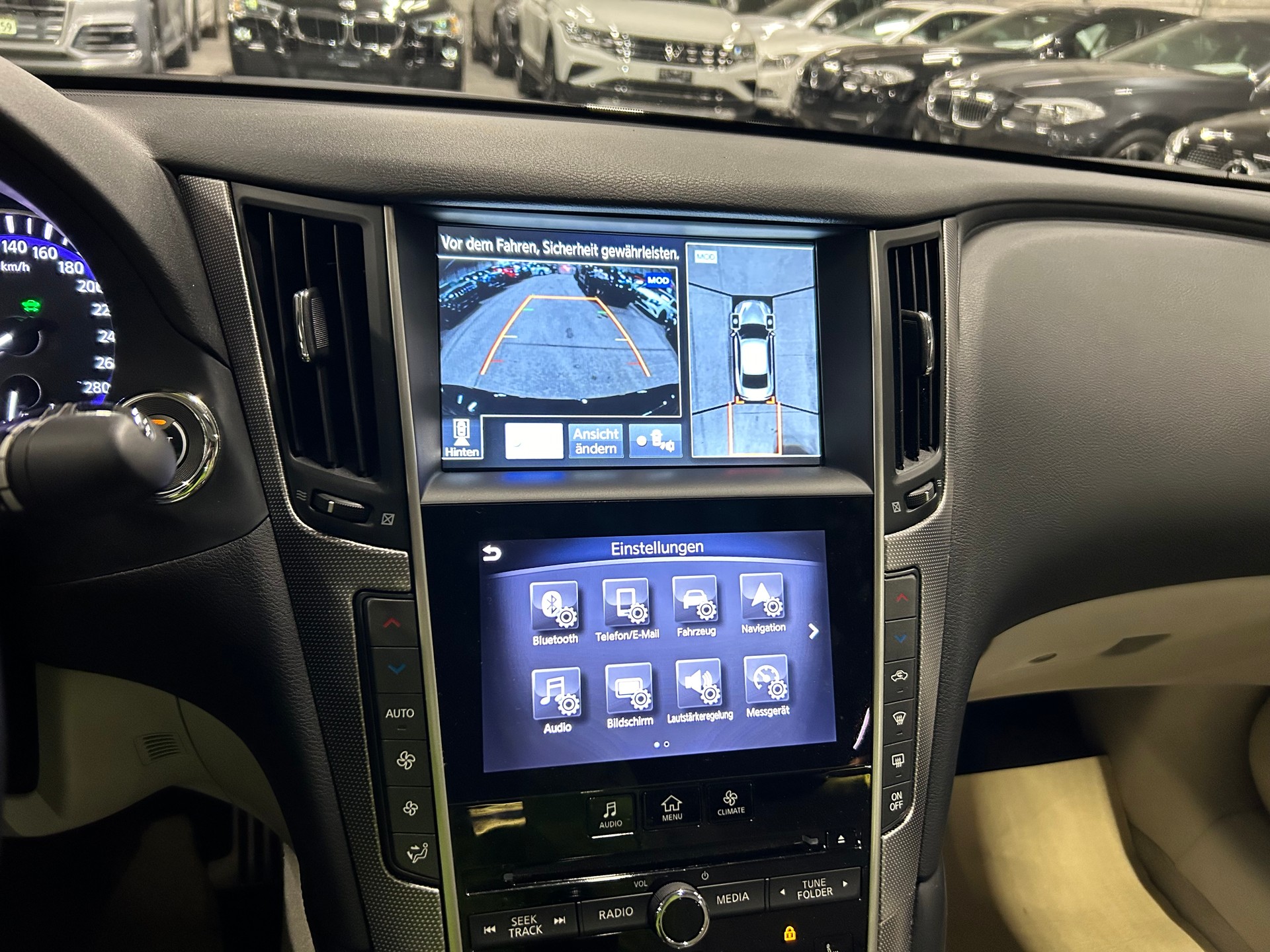 INFINITI Q50S 35h AWD Automatic-image-15