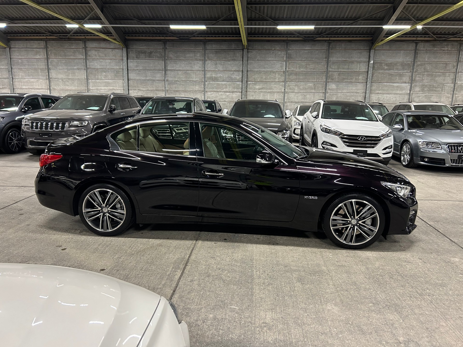 INFINITI Q50S 35h AWD Automatic-image-2