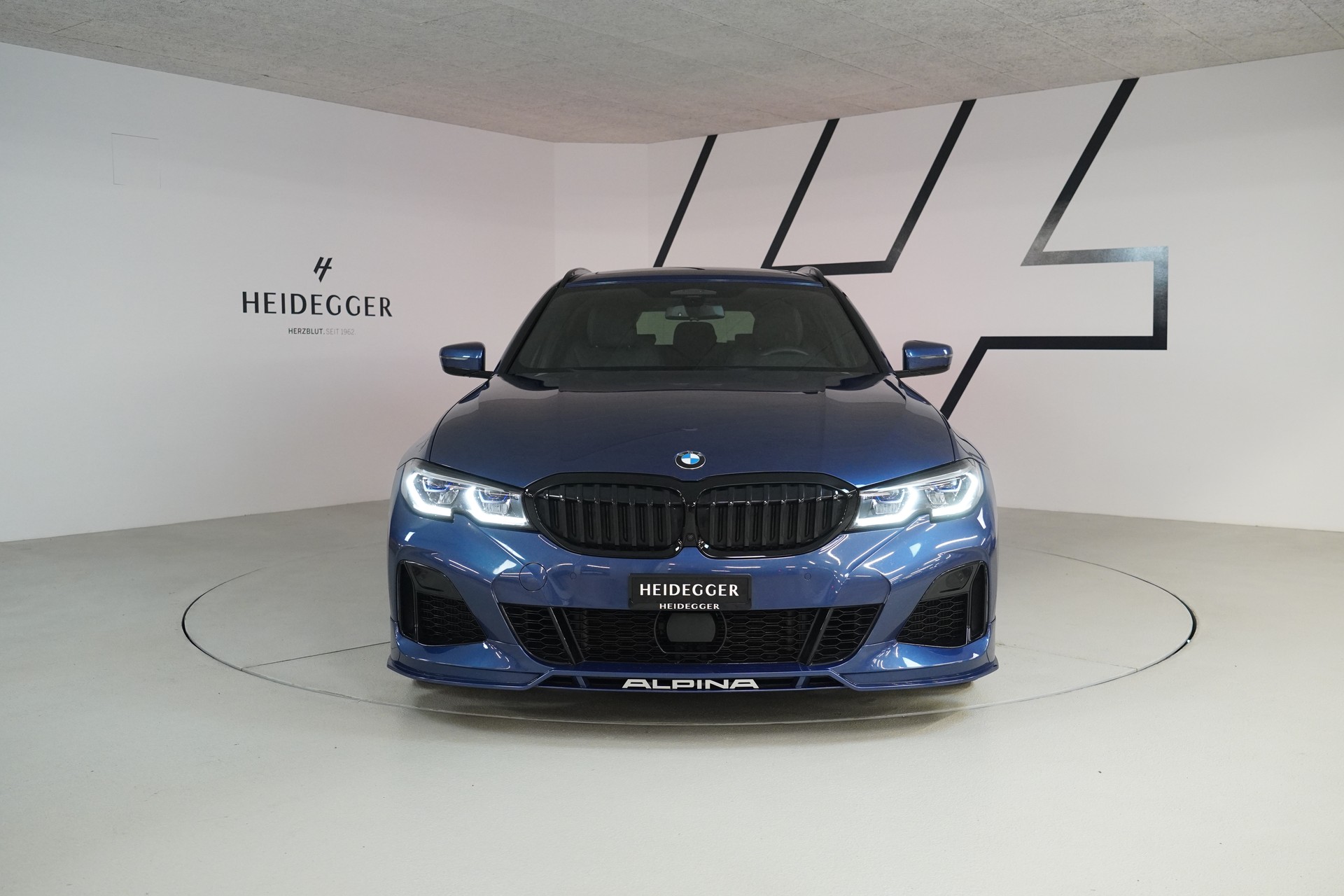 BMW-ALPINA B3 BiTurbo Touring 3.0 xDrive Switch-Tronic-showroom-element-1