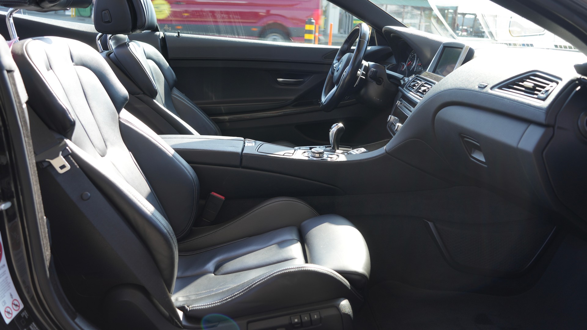 BMW M6 Cabrio Drivelogic-image-13