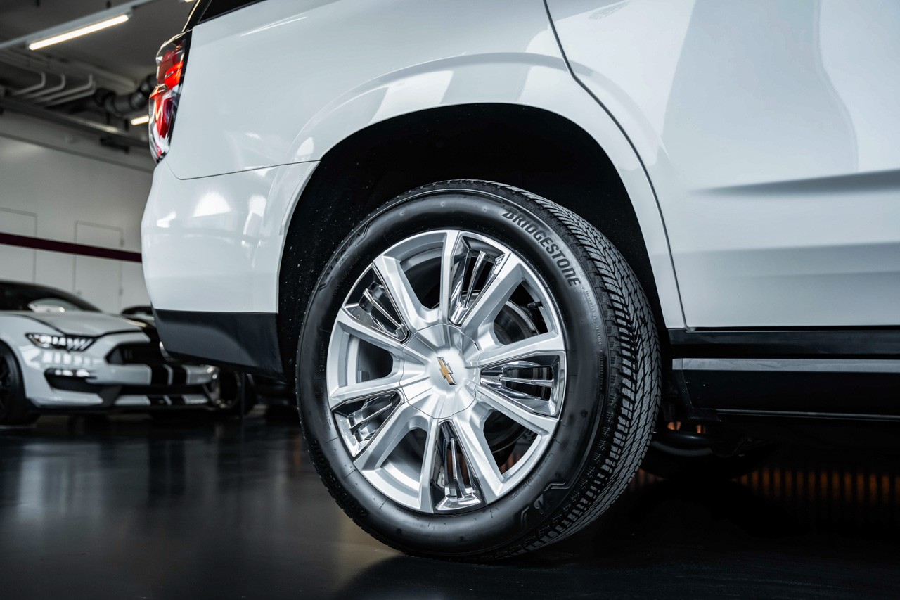 CHEVROLET TAHOE High Country 6.2 AWD-image-8