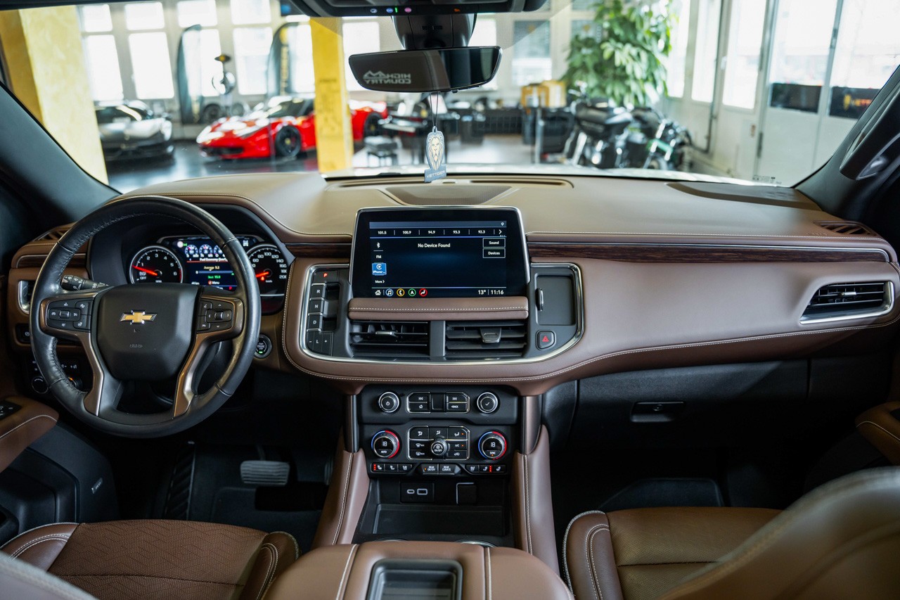 CHEVROLET TAHOE High Country 6.2 AWD-image-9