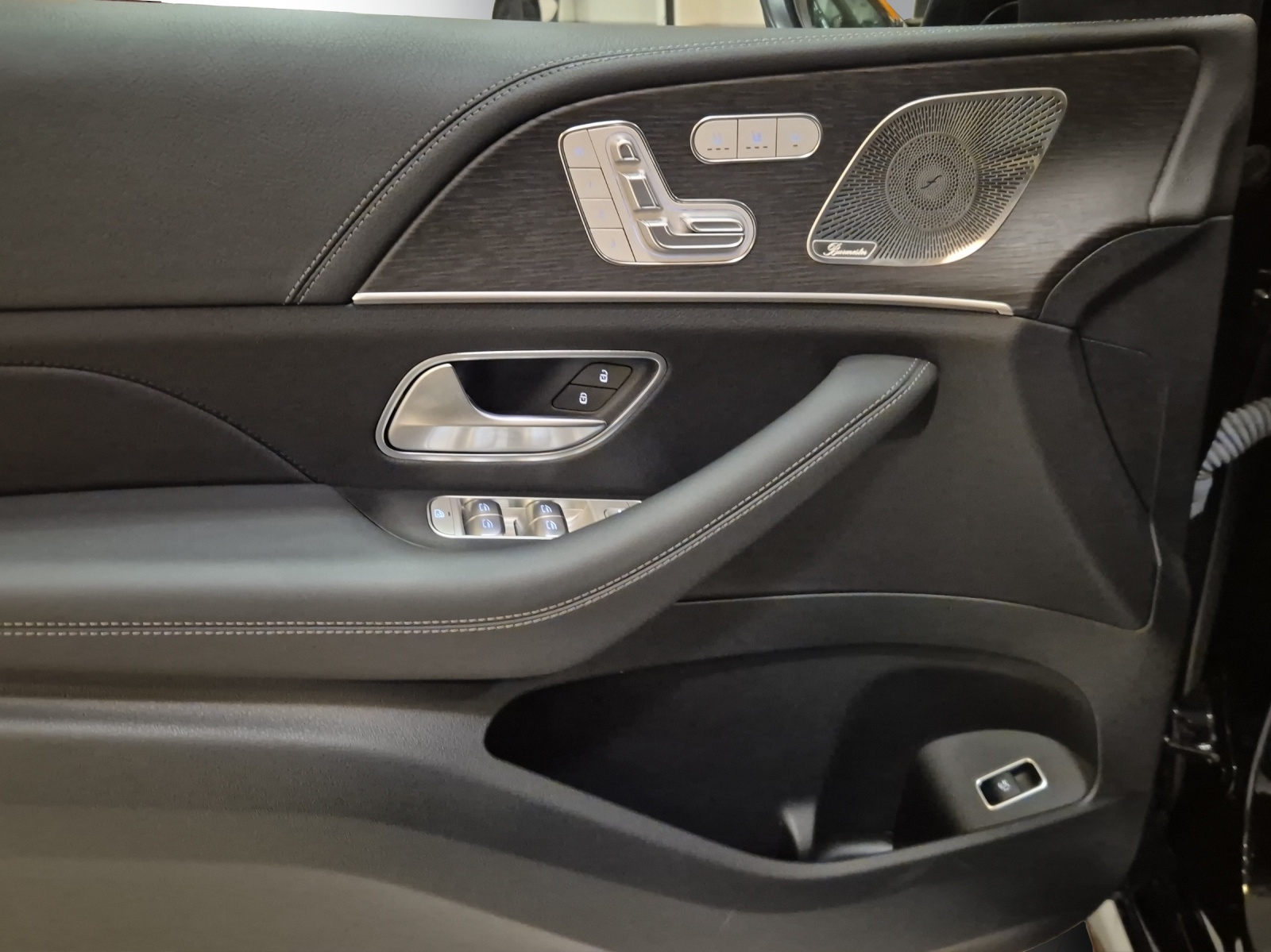 Image MERCEDES-BENZ GLE-450 GLE 450 d 4Matic 9G-Tronic AMG Line