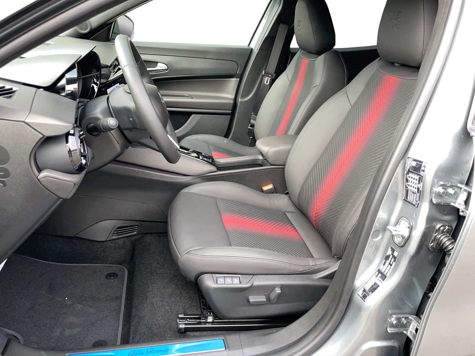 ALFA ROMEO Junior Elettrica PREMIUM TECH-image-4