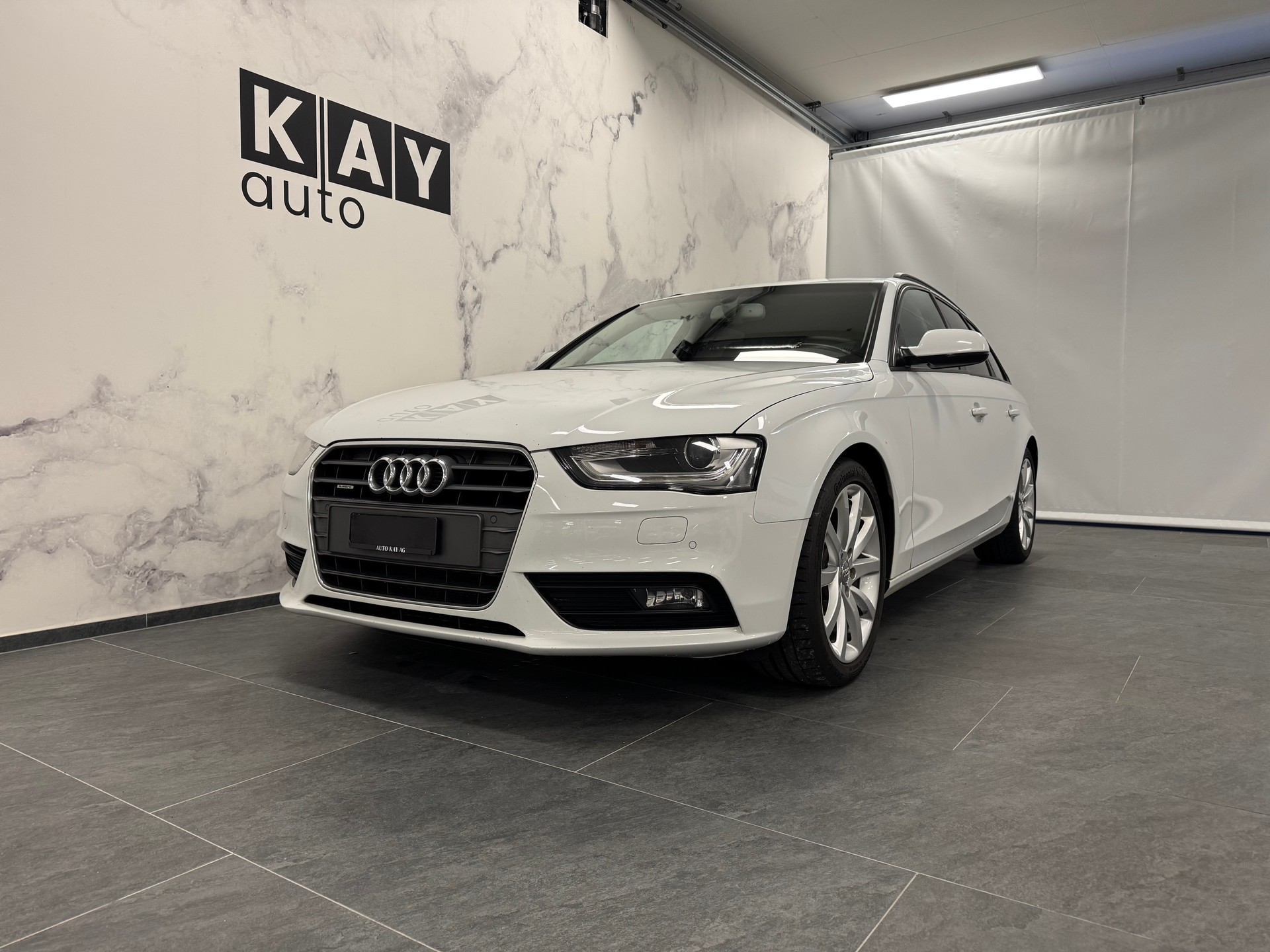 AUDI A4 Avant 2.0 TDI quattro S-tronic