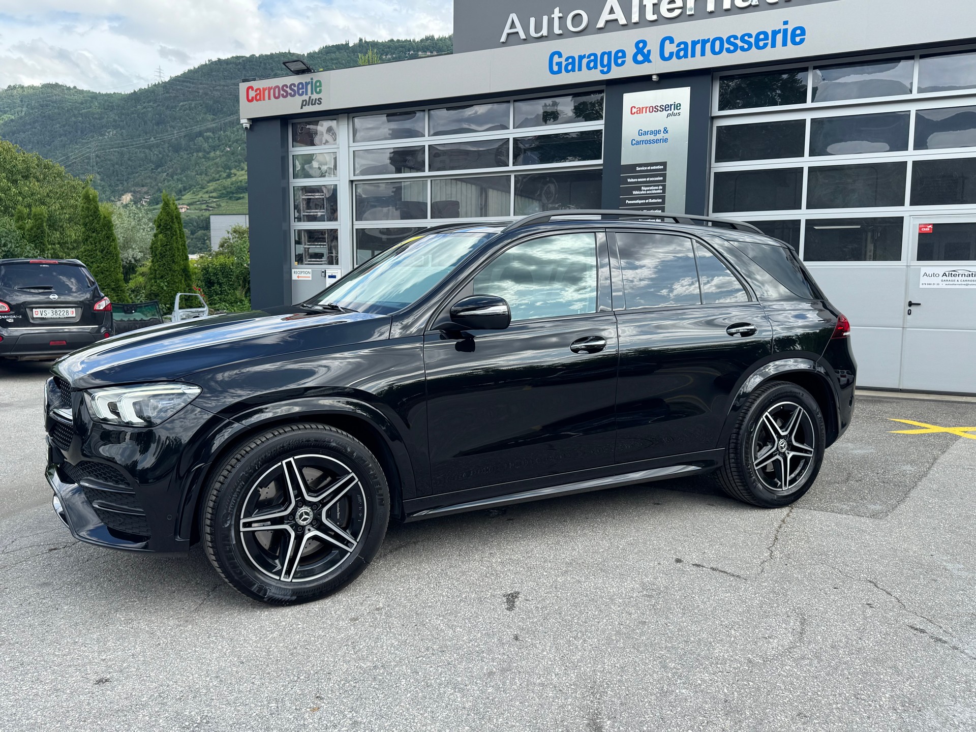 MERCEDES-BENZ GLE 450 4Matic AMG Line 9G-Tronic-image-1
