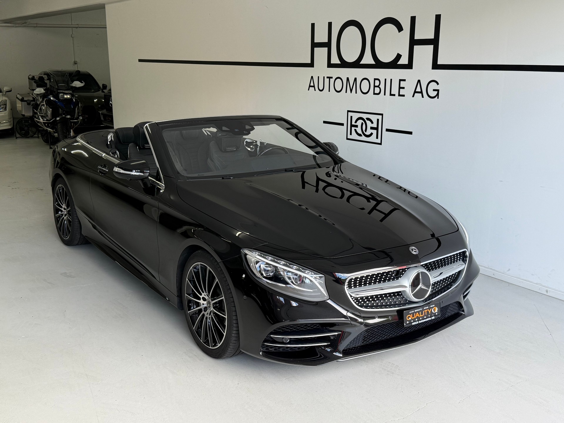 MERCEDES-BENZ S 560 Cabriolet 9G-Tronic AMG-Line-showroom-element-1