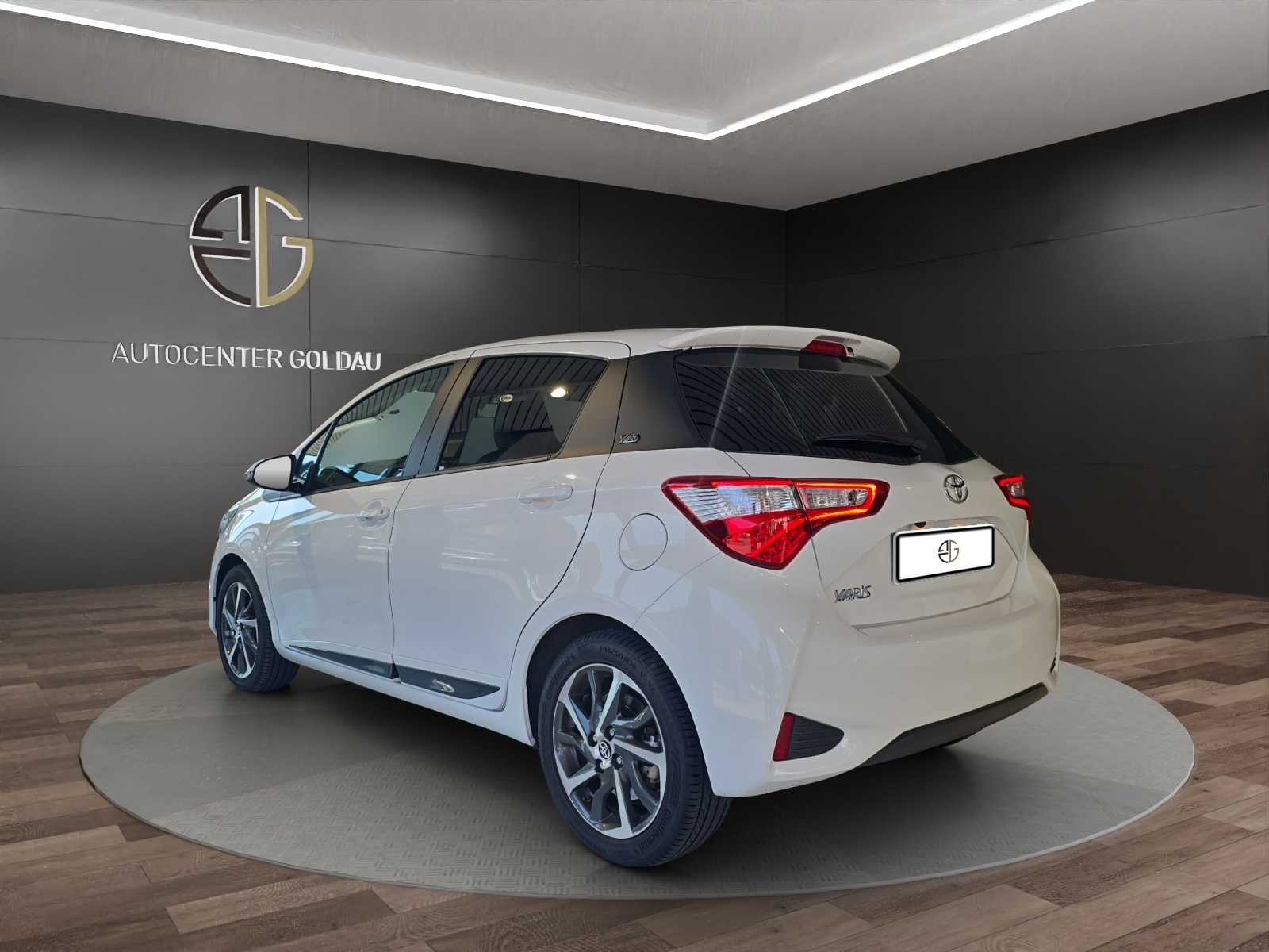 TOYOTA Yaris 1.5 Y20 CVT-showroom-element-1
