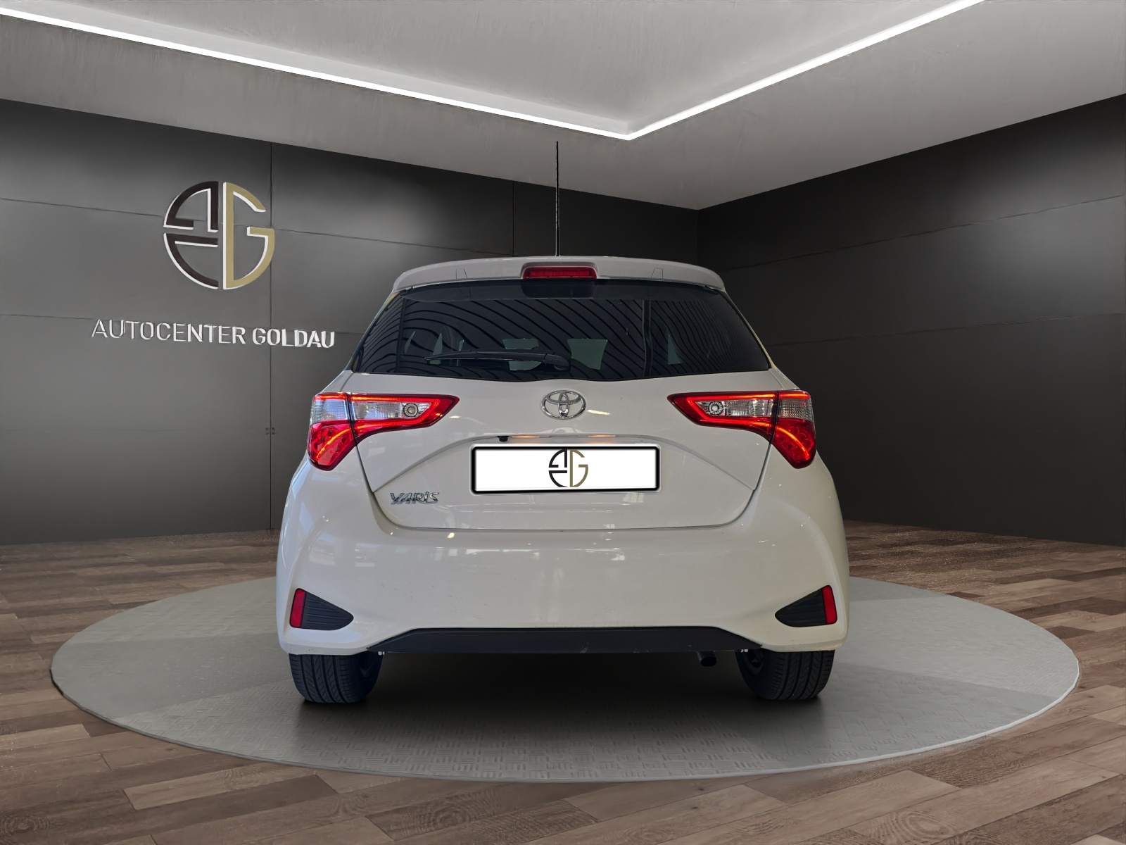 TOYOTA Yaris 1.5 Y20 CVT-showroom-element-2
