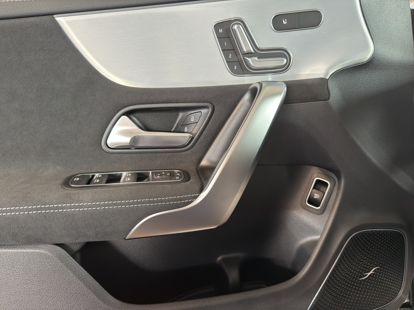 Image MERCEDES-BENZ CLA-250 CLA Shooting Brake 250 4Matic 8G-DCT