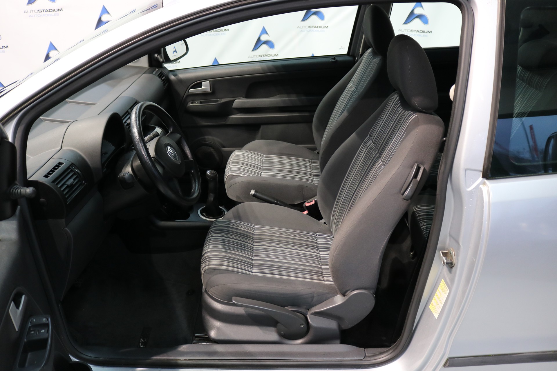 VW Fox 1.2-showroom-element-1