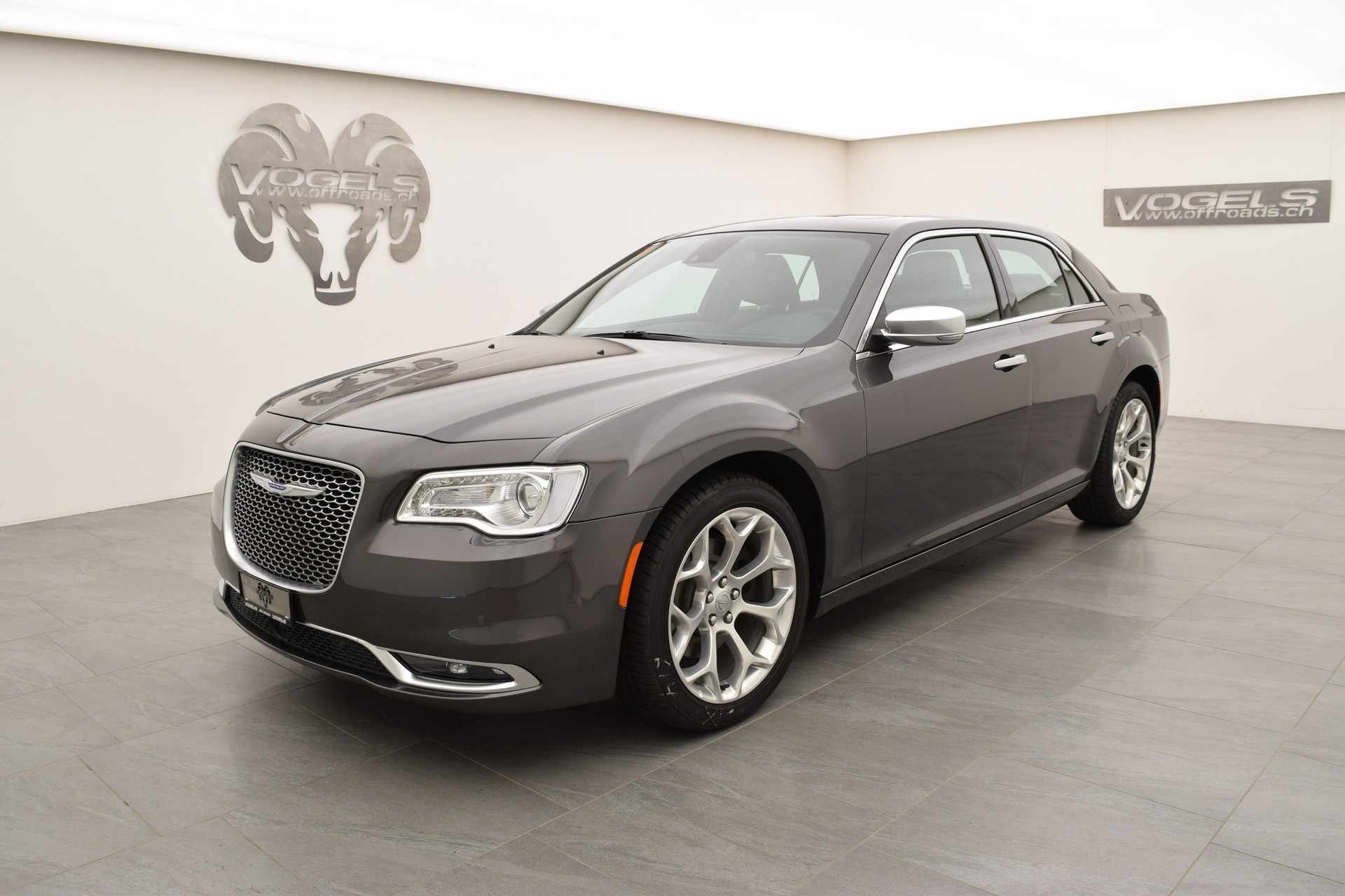 CHRYSLER 300C 5.7 V8