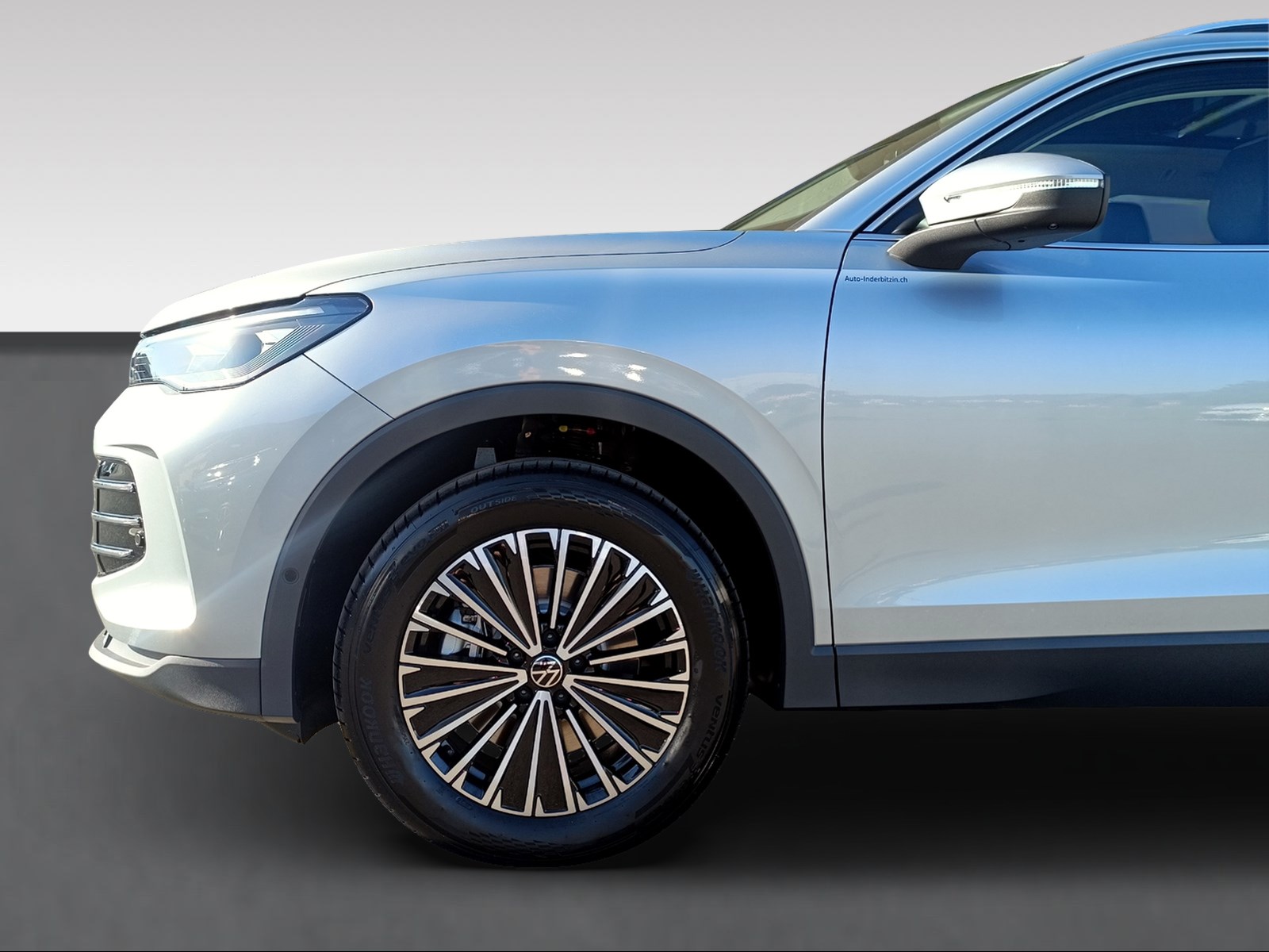 VW Tiguan 2.0 TDI SCR Elegance 4Motion DSG-showroom-element-2