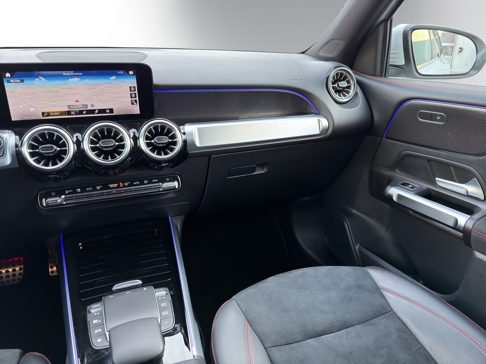 Image MERCEDES-BENZ GLB-220 GLB 220 d AMG Line 4 MAT.