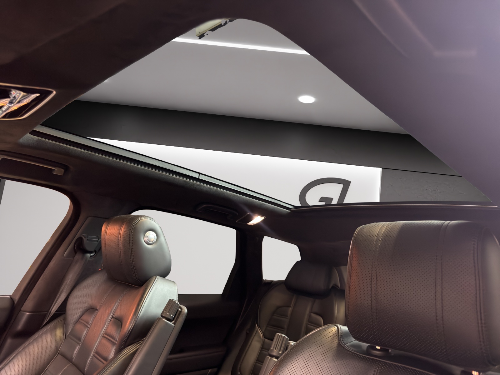 Image LAND-ROVER RANGE-ROVER-SPORT RR Sport 4.4SDV8 Autobiog