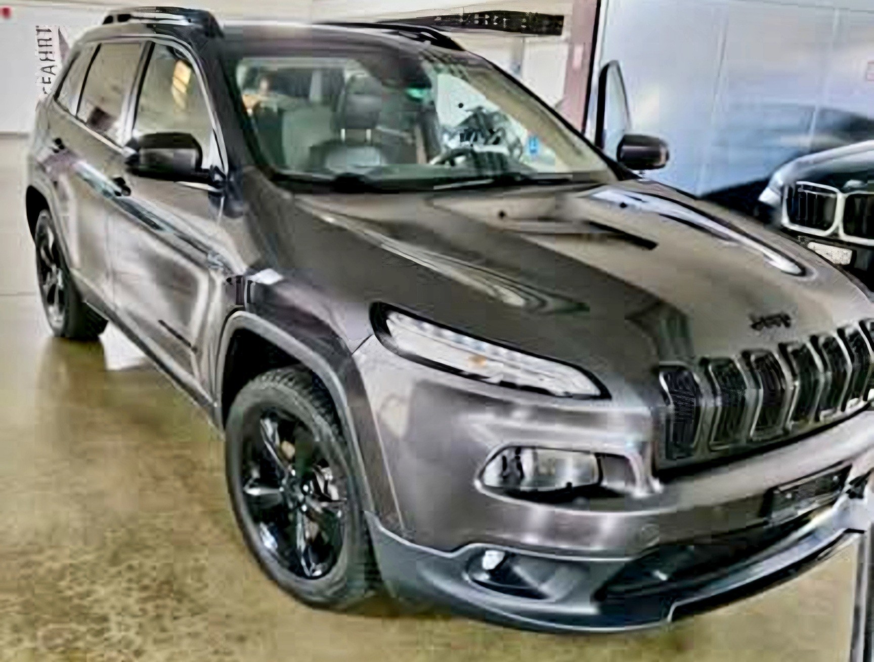 JEEP Cherokee 3.2 Night Eagl AWD 9ATX