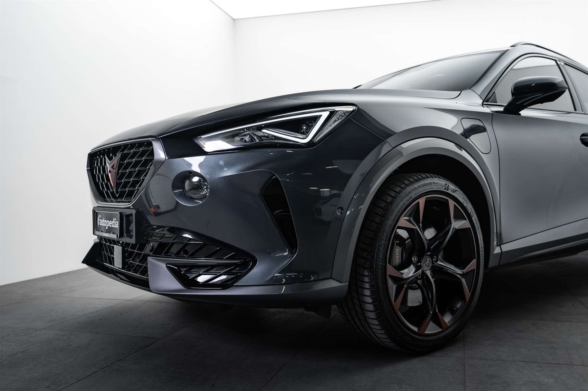 CUPRA Formentor 1.4 e-HYBRID pHEV VZ DSG 245PS-image-1