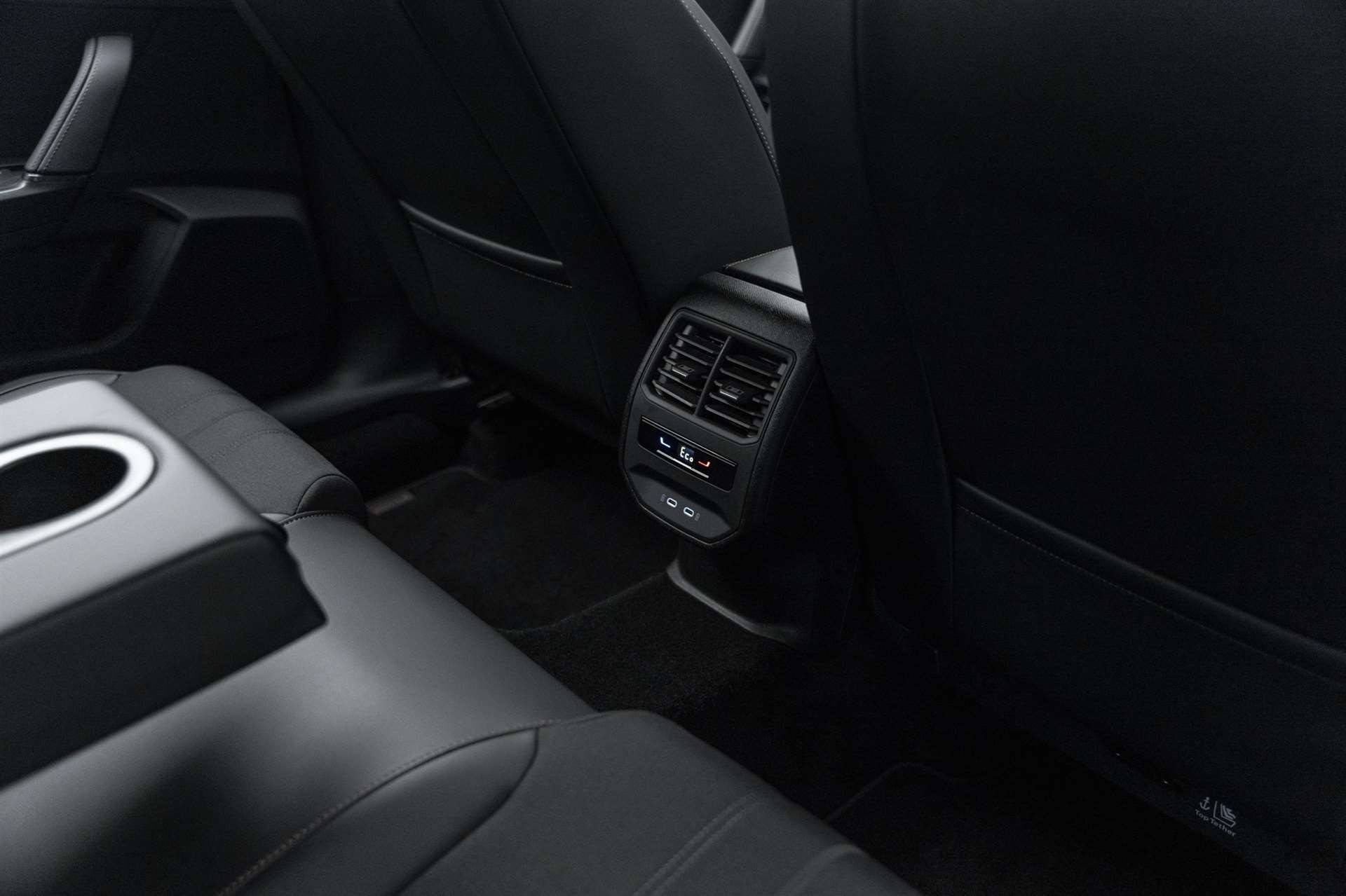 CUPRA Formentor 1.4 e-HYBRID pHEV VZ DSG 245PS-image-23