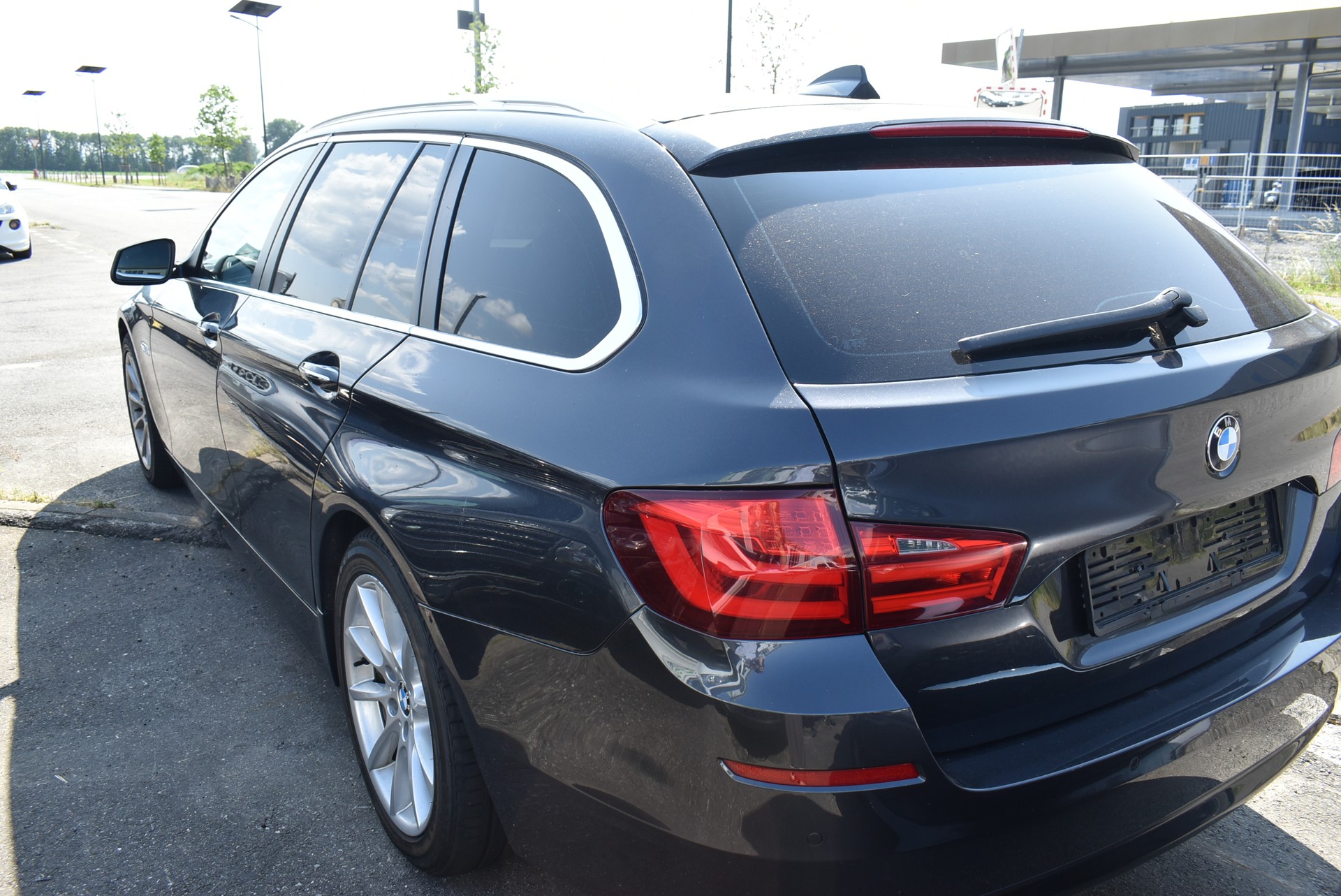 BMW 525d xDrive Touring Steptronic-image-5