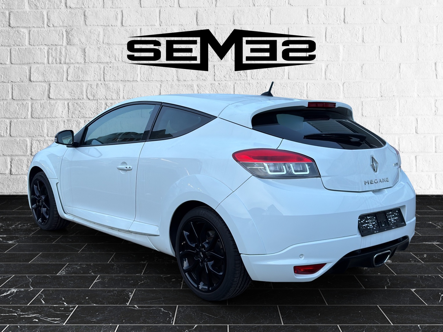 RENAULT Mégane Coupé 2.0 16V Turbo RS-showroom-element-2