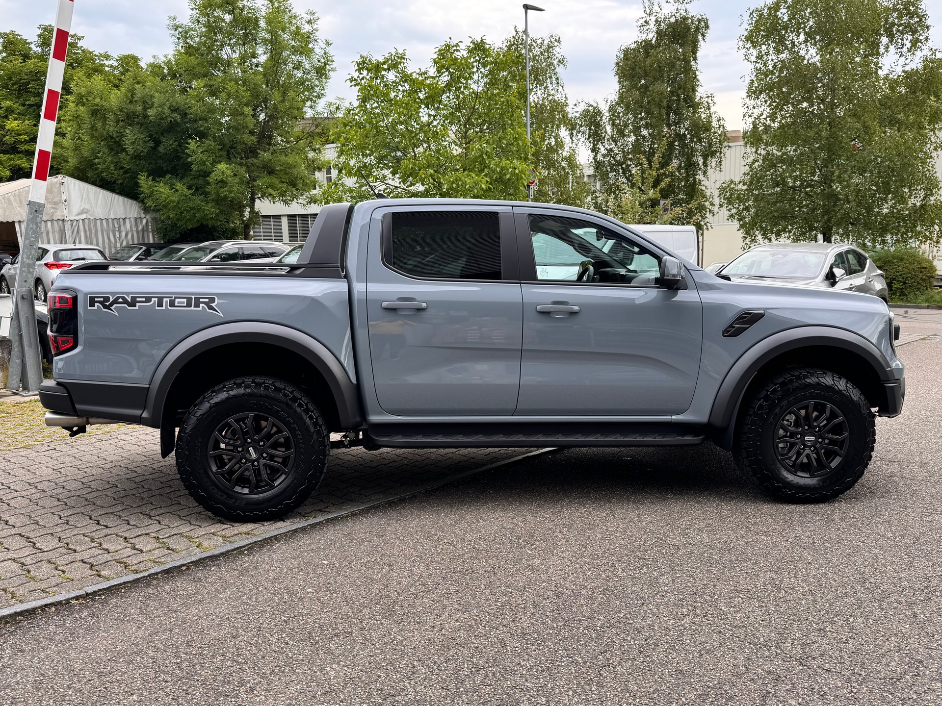FORD Ranger Raptor 3.0 Eco Boost 4x4 A-showroom-element-1