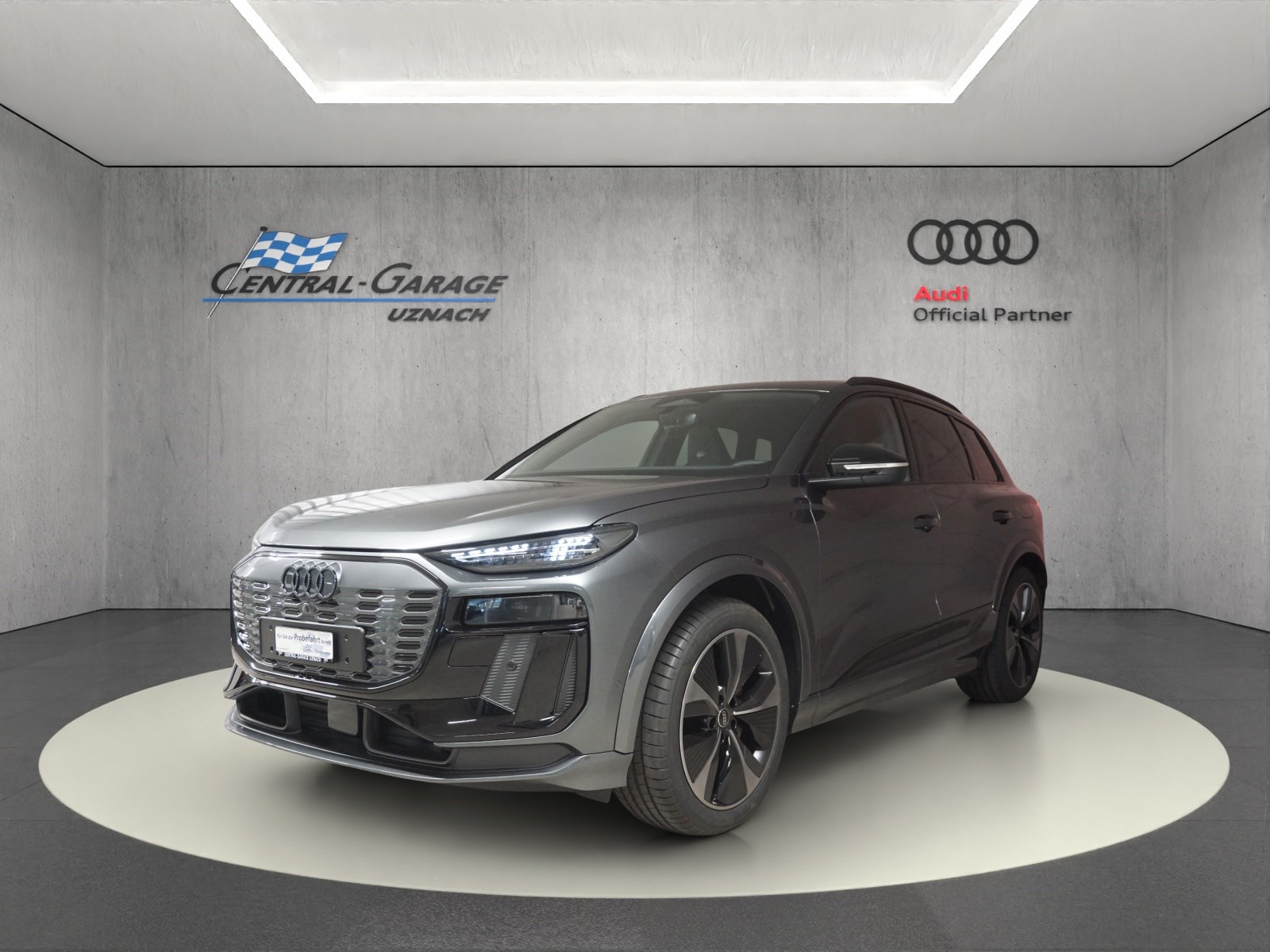 AUDI Q6 e-tron quattro