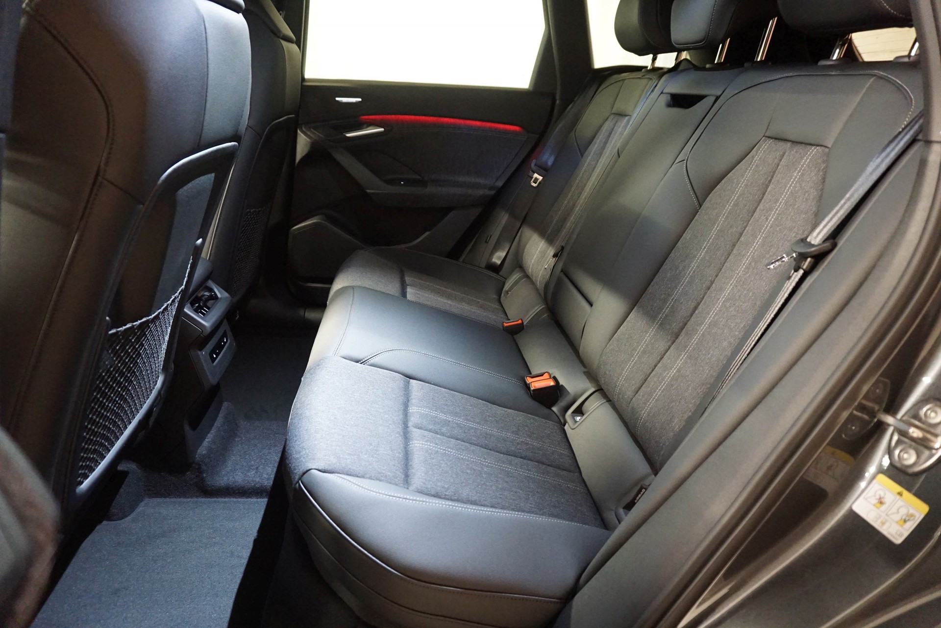AUDI Q6 e-tron quattro-image-10