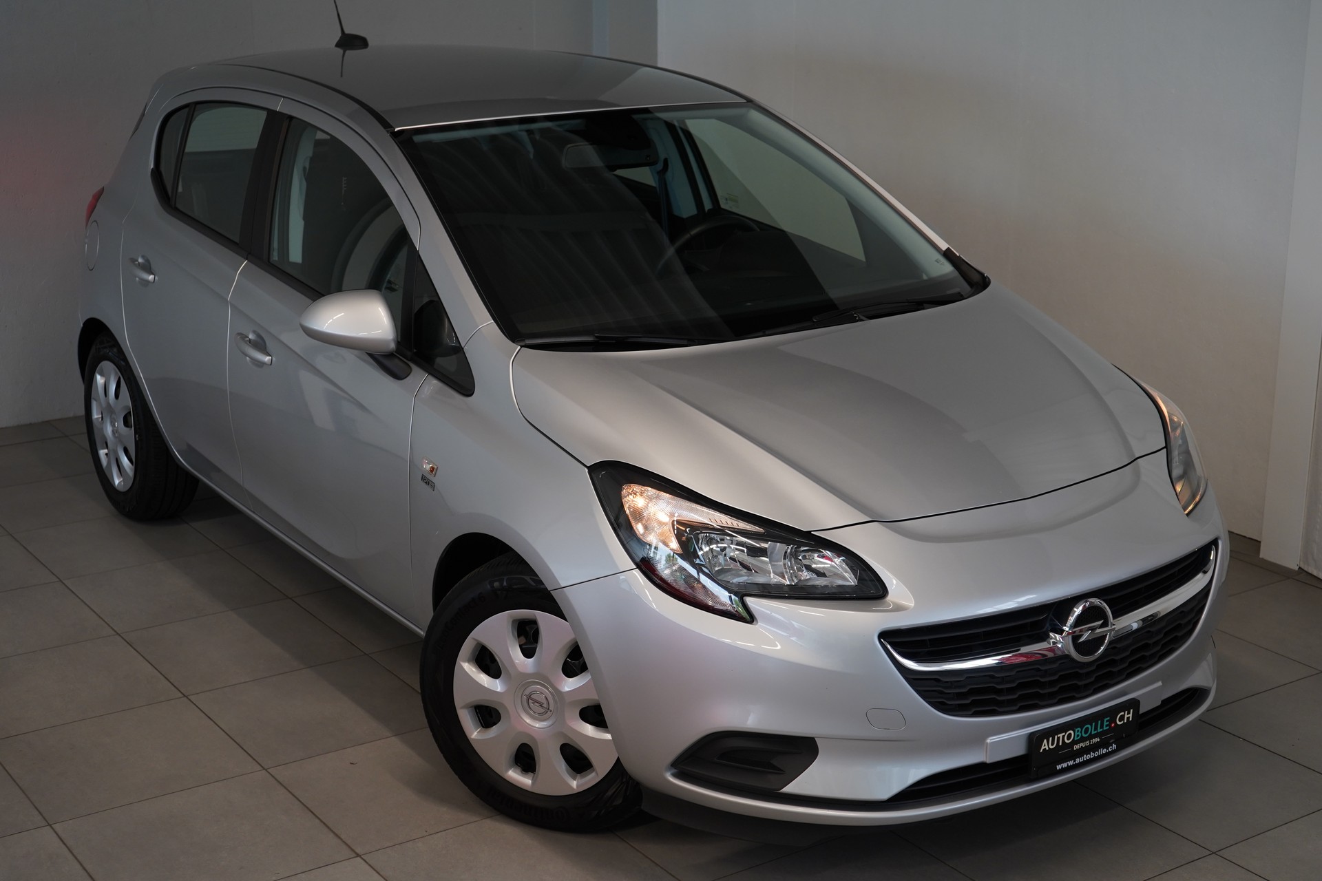 OPEL Corsa 1.0 T EcoT 120 Years Edition-showroom-element-2